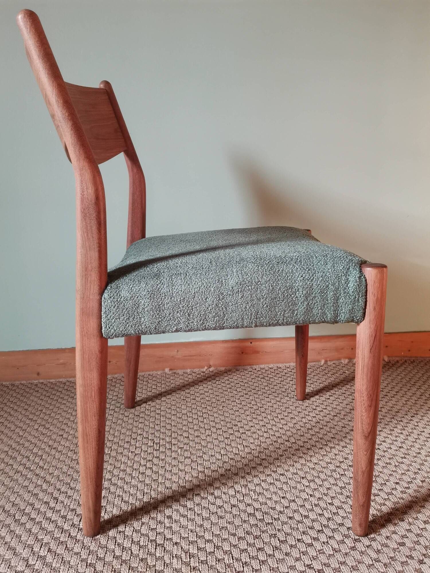Chaises scandinaves en teck