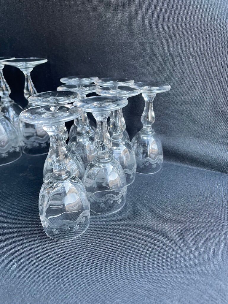 14 Meisenthal blown and engraved digestive glasses