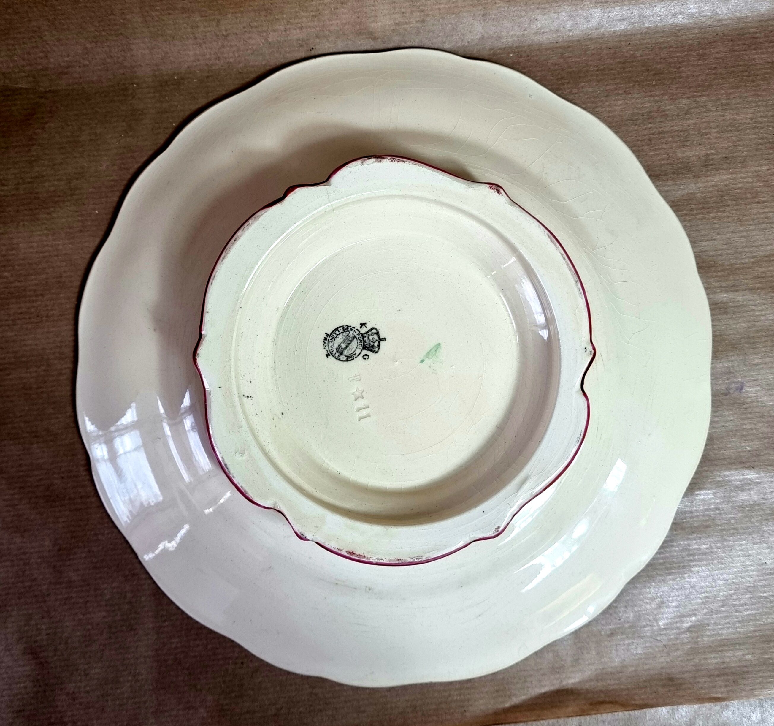 Plat à gâteau Lunéville décor à la rose