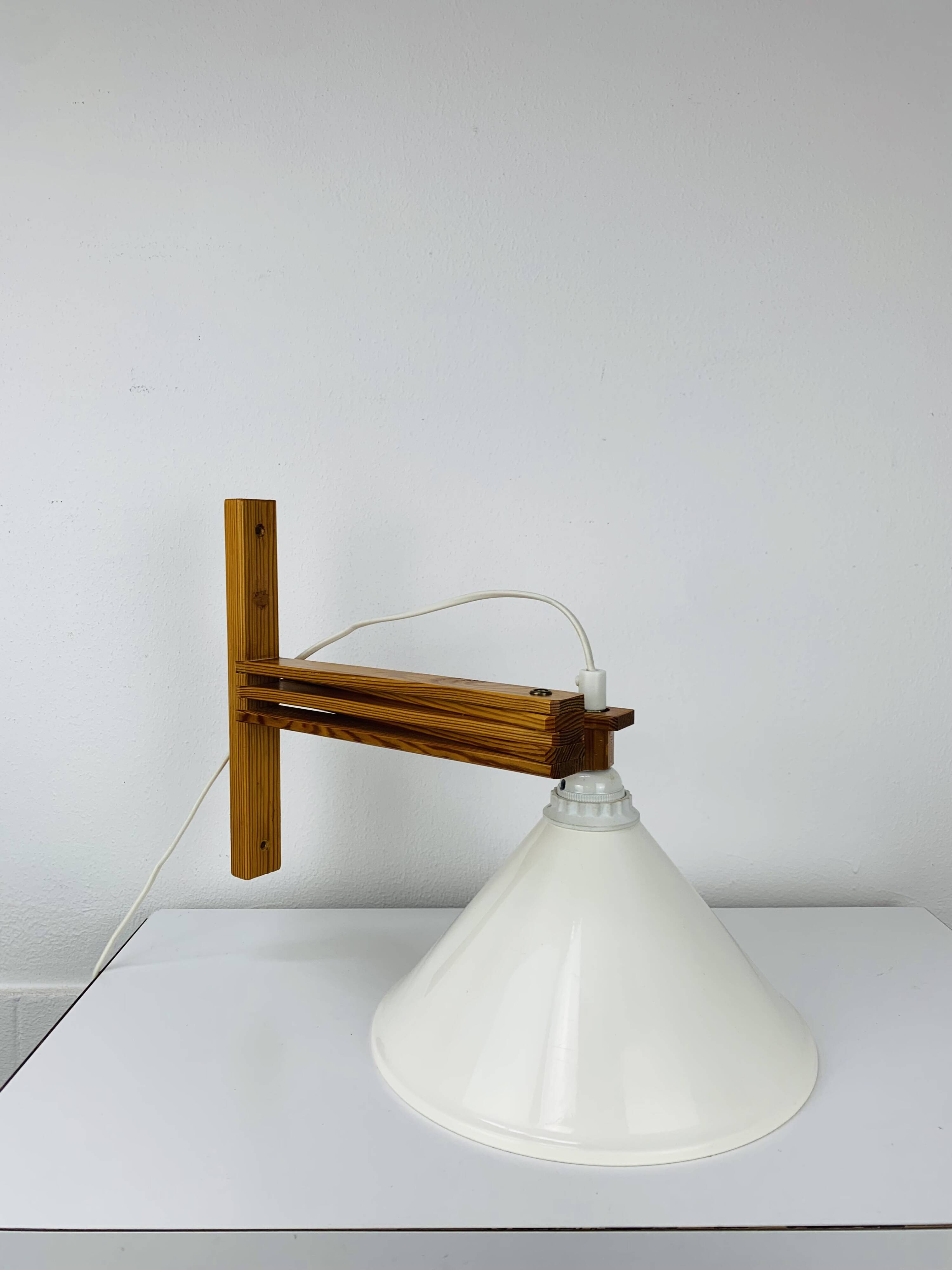 Vintage Ikea pine accordion folding wall lamp, 1980s