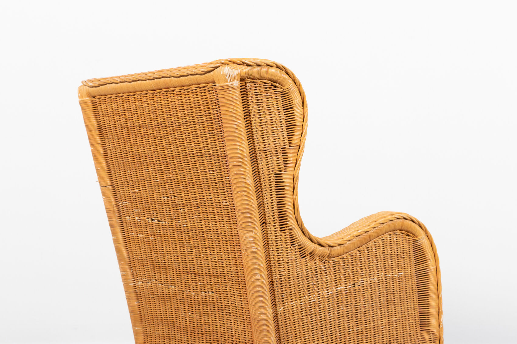 Vintage lounge armchair in wicker Italian design