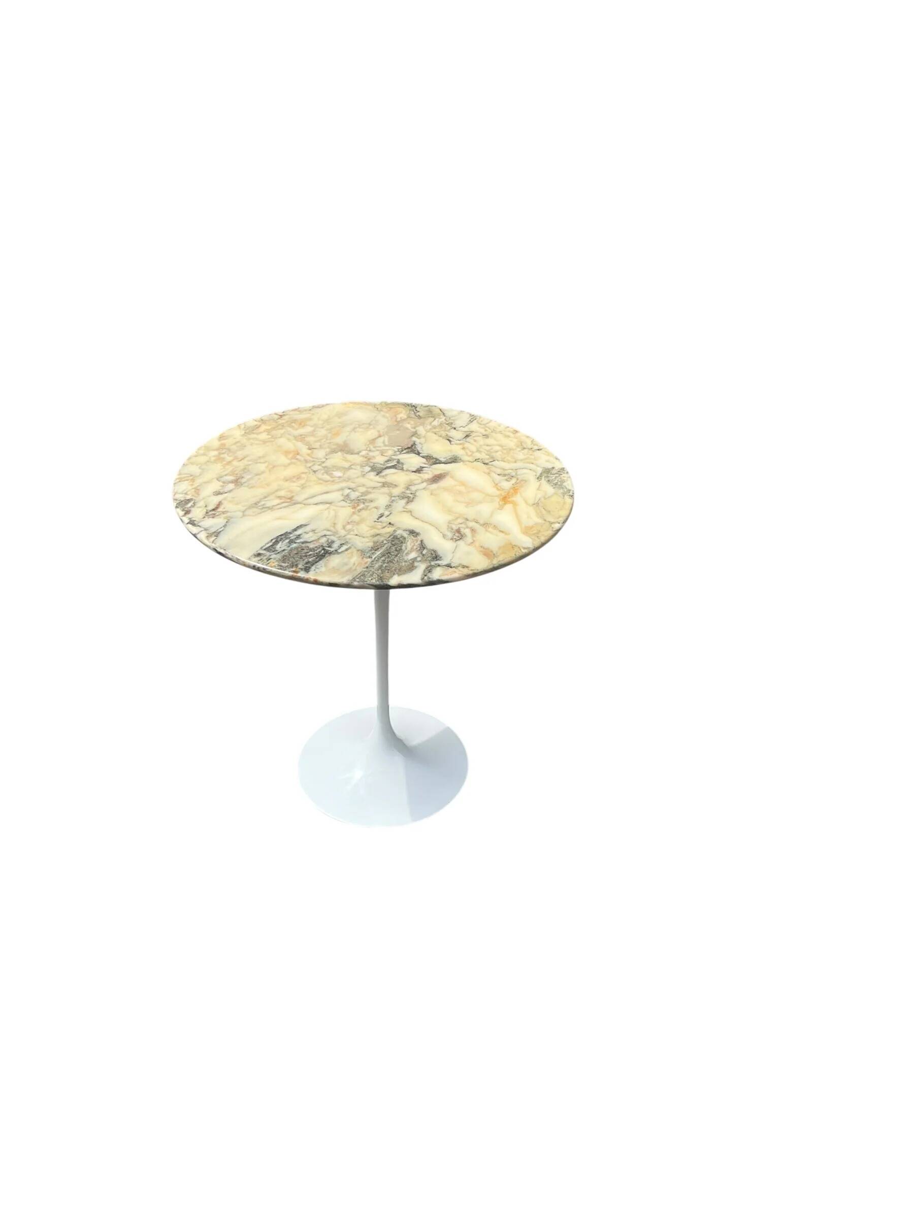 Tulip marble side table by Eero Saarinen for Knoll