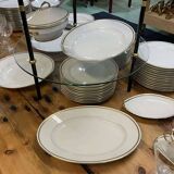 Service en porcelaine de Limoges - 107 pièces - années 1960