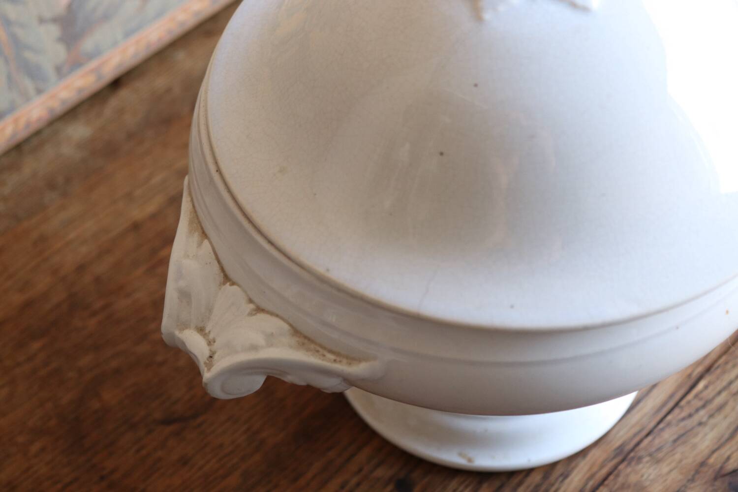 Antique white soup tureen in ironstone – Sarreguemines