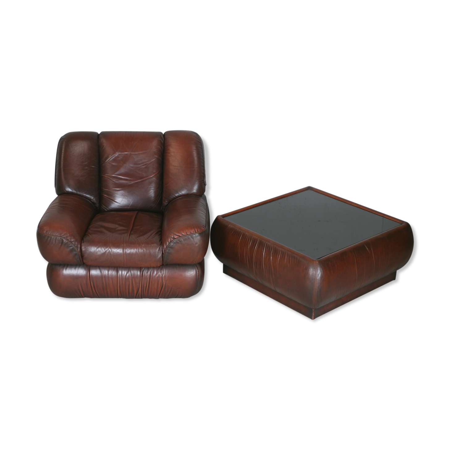 Leather armchair and coffee table set, Italy, circa 1970. Space Age