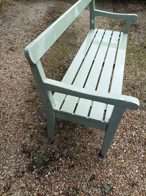 Veranda garden bench in patinated almond green solid wood