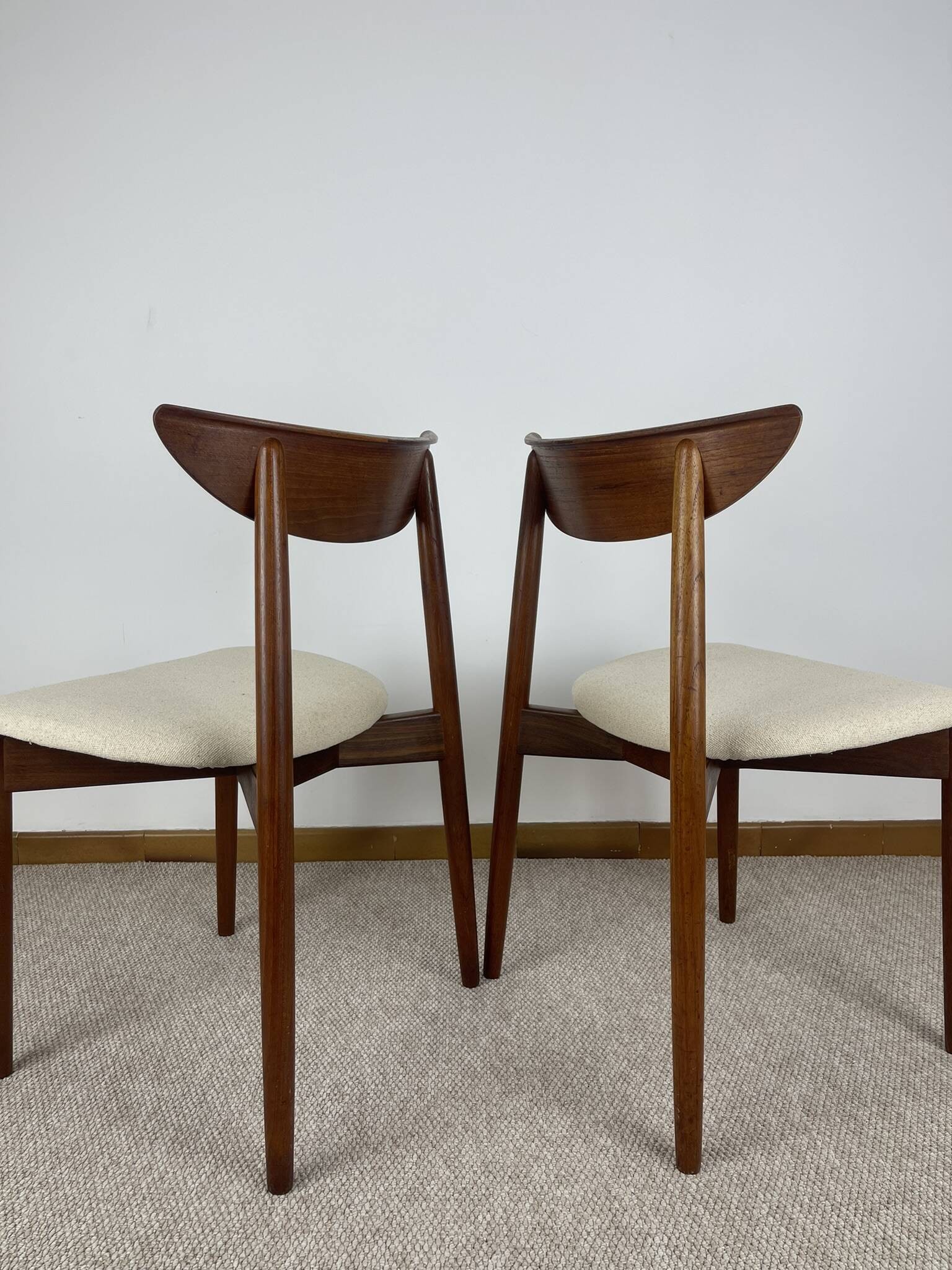 Lot de 6 chaises en Teck par Harry Østergaard Model 58