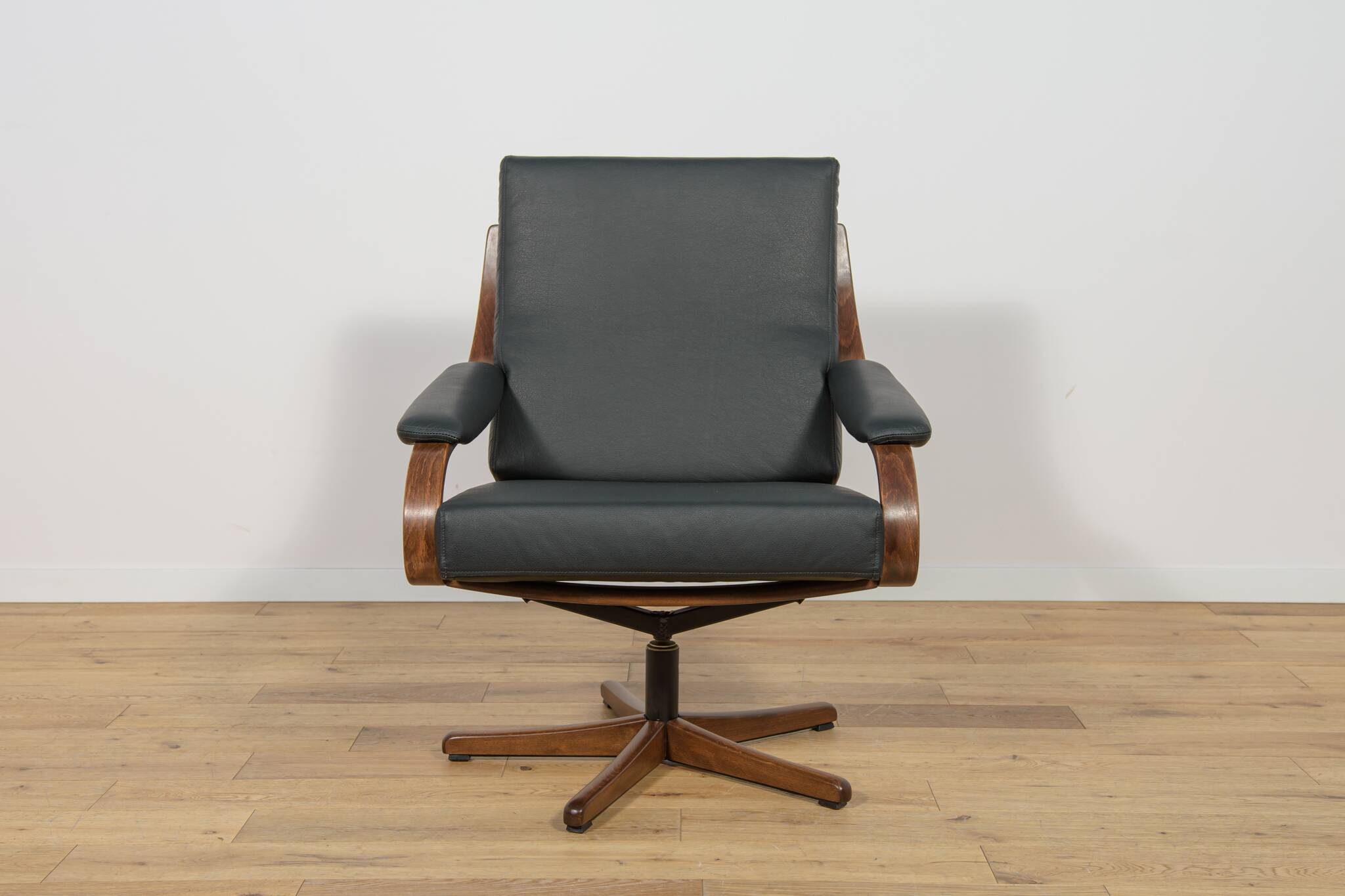 Office Armchairs from Soda Galvano, Norway, 1960s, set of 2