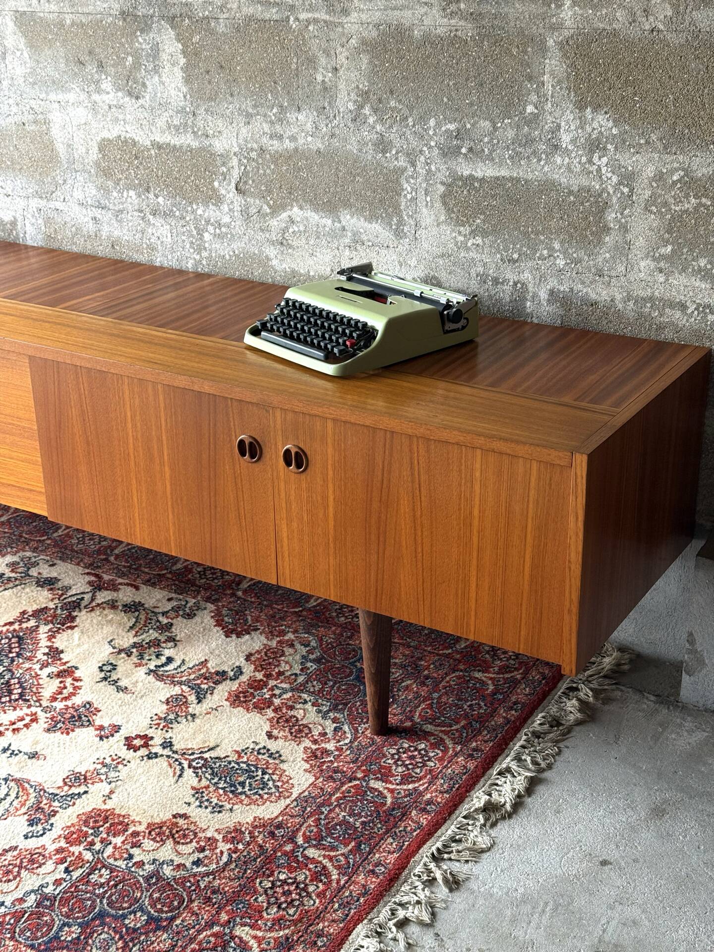 Vintage Scandinavian low sideboard in teak, 1970.