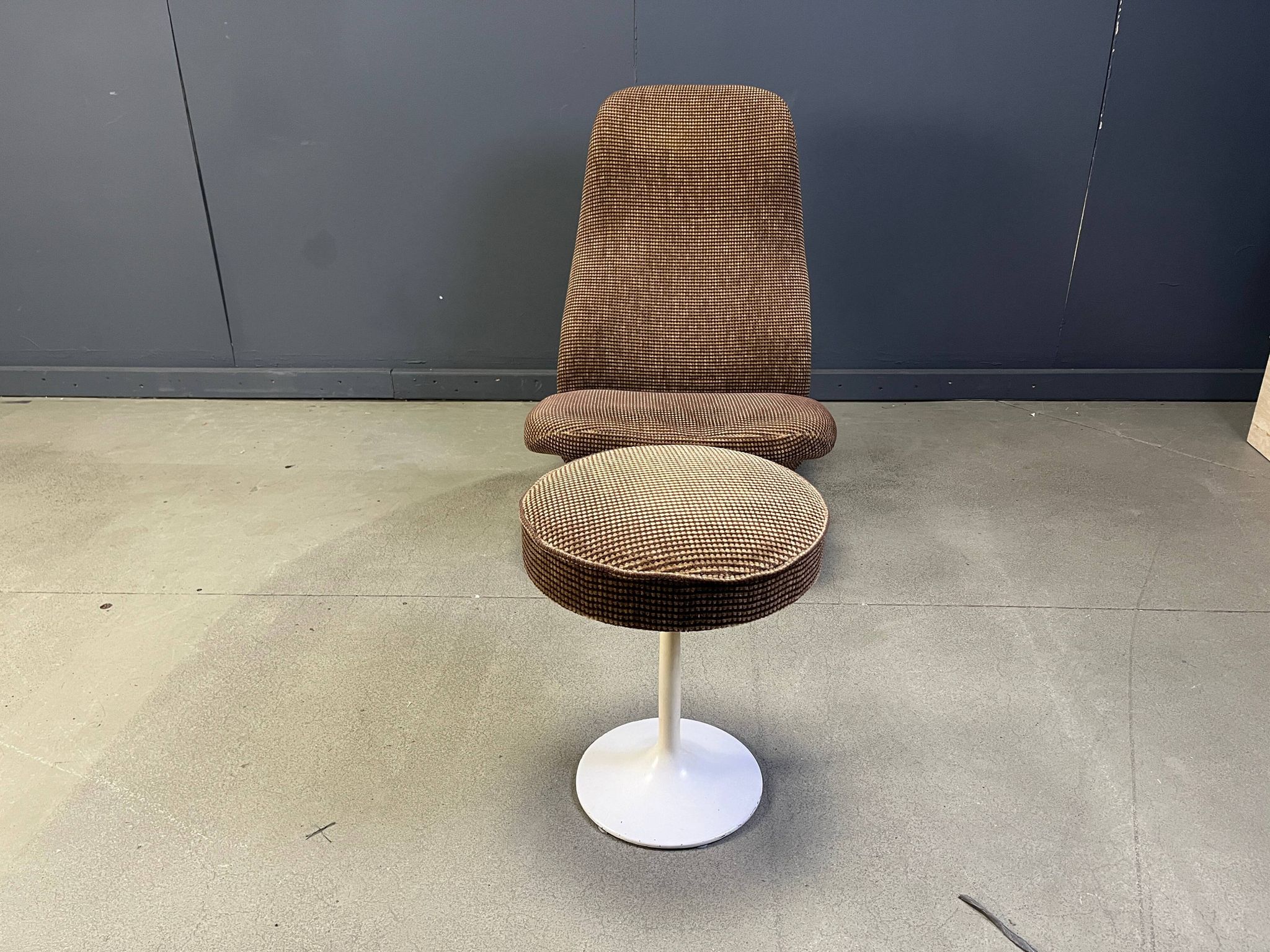 Chaise Concorde F784 de Pierre Paulin, années 1970