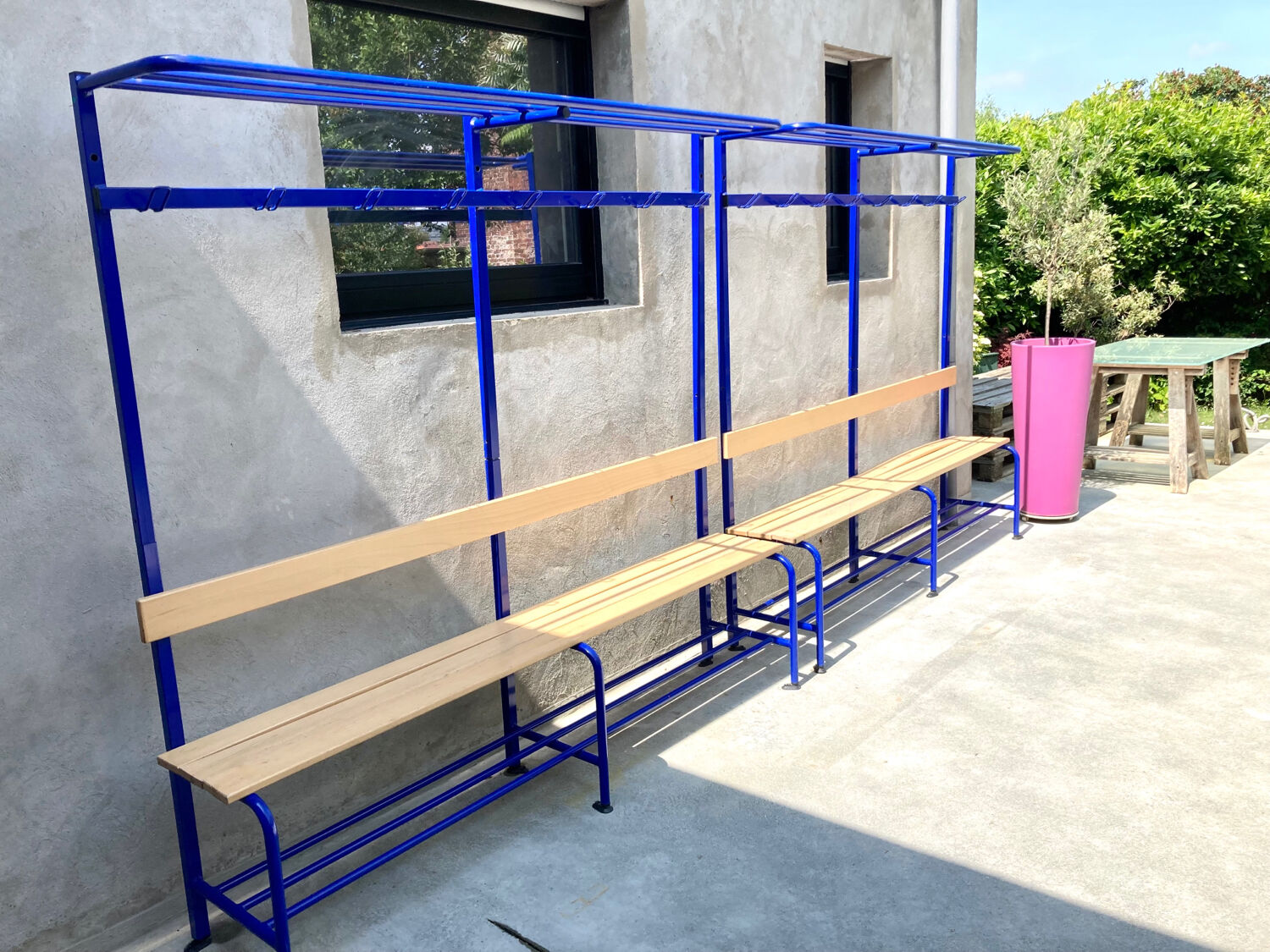 School bench locker rooms