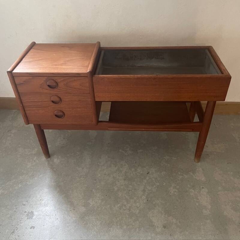 Jardinière console
