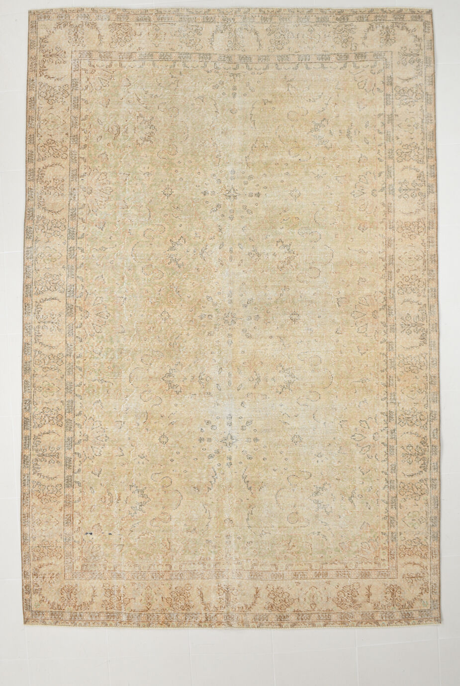 Classıc Handmade Turkish Rug