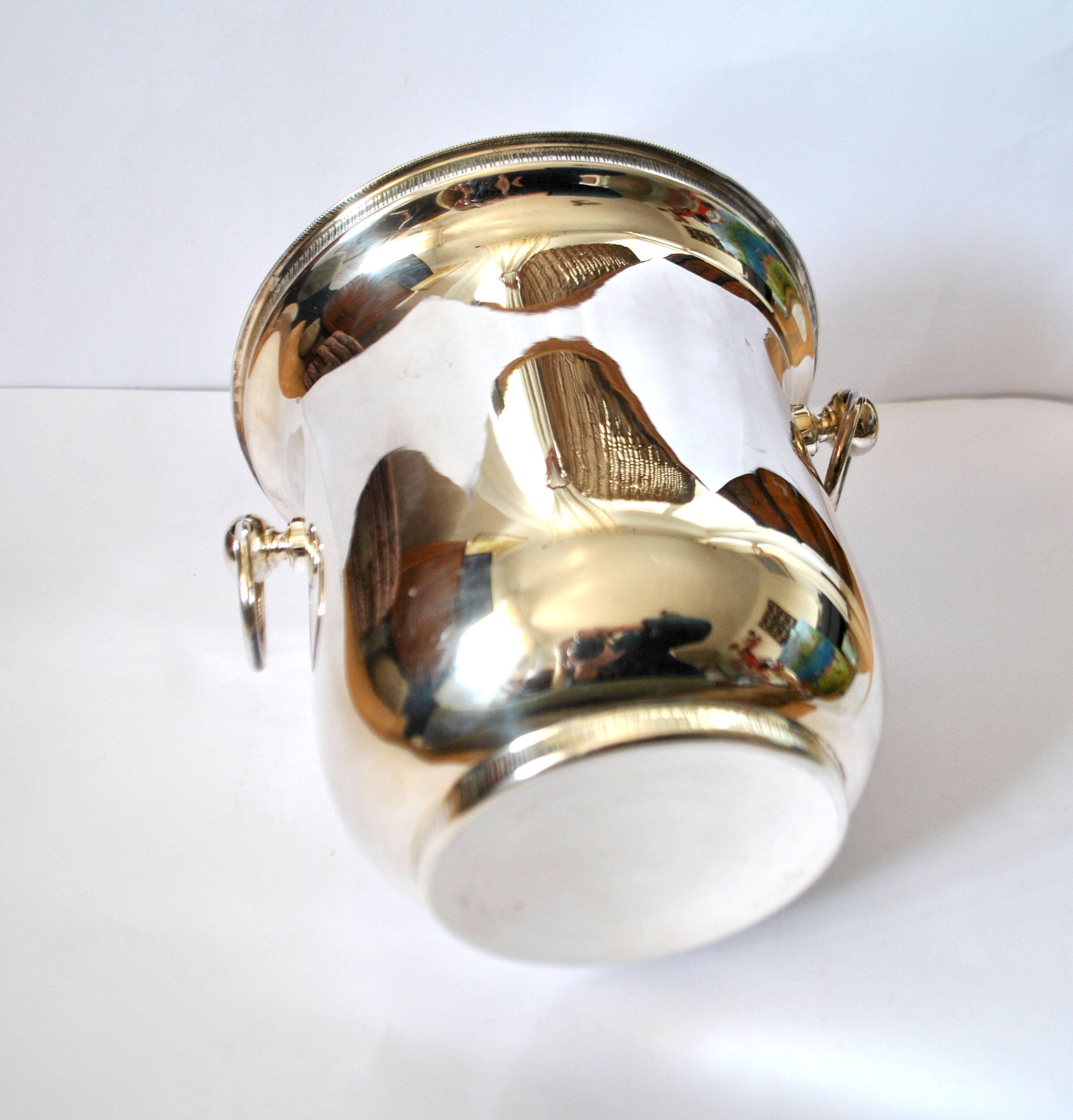 Vintage silver-plated champagne bucket Ice cooler Bar
