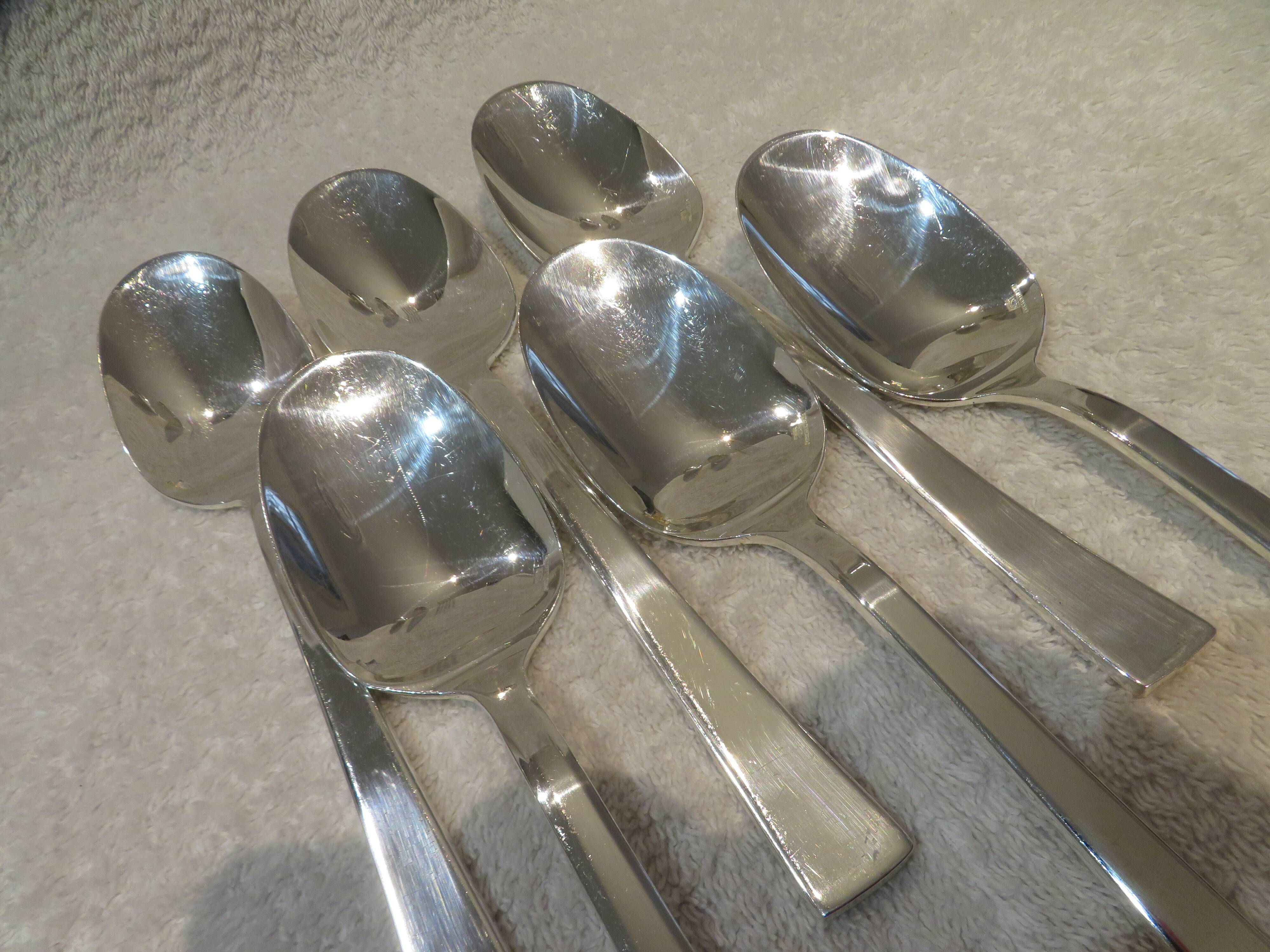 6 silver plated soup spoons by Christofle Concorde, 20.6 cm