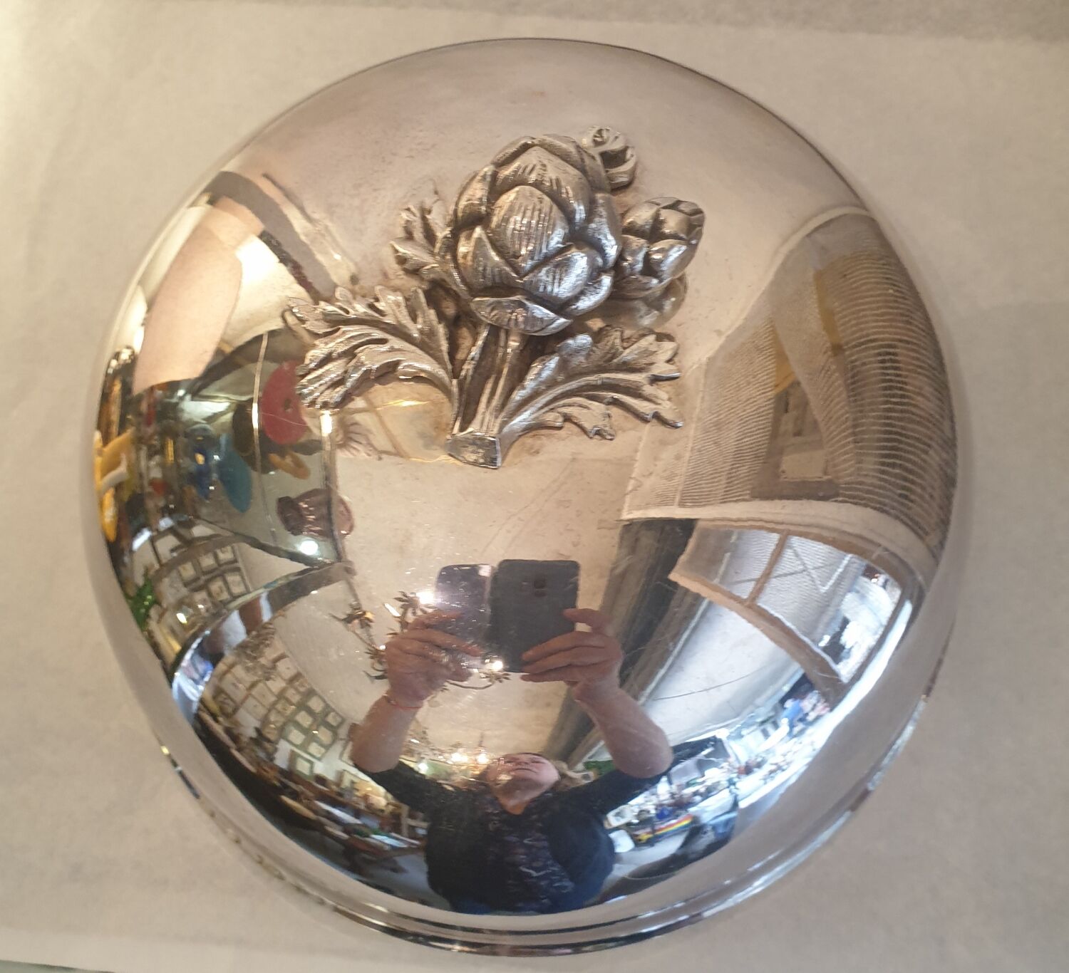 Cloche de service en métal argenté