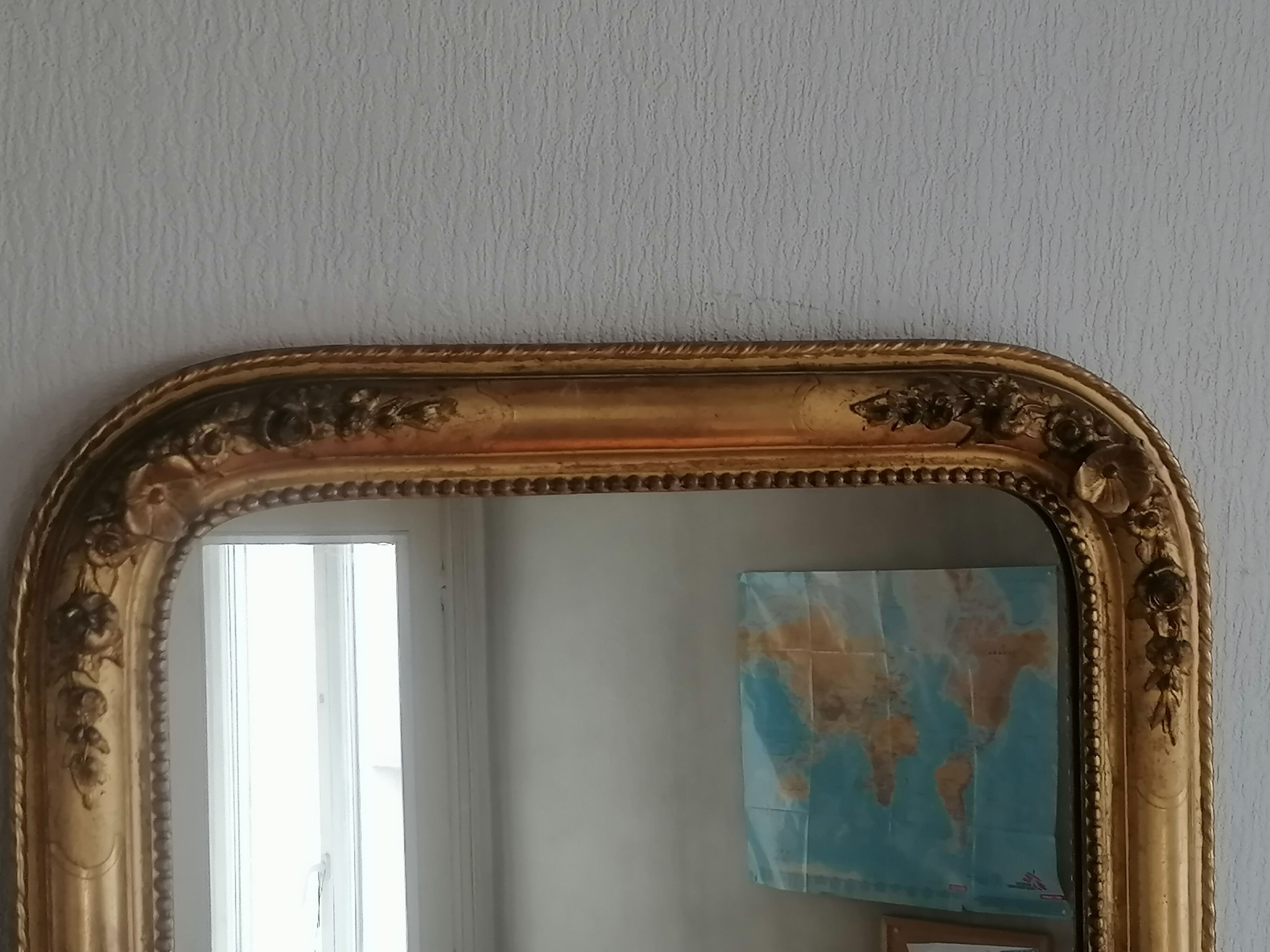 Grand miroir doré. 19ème