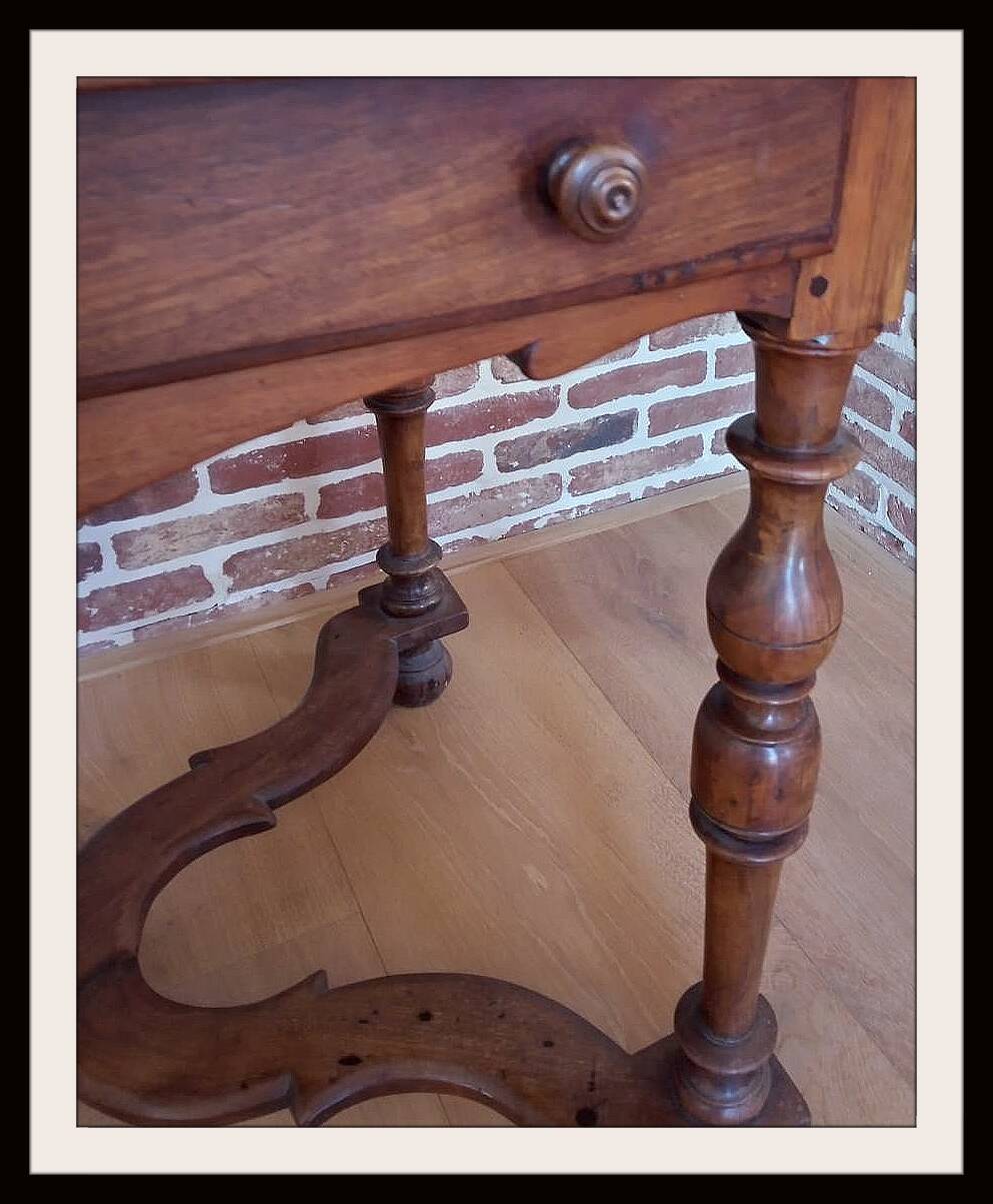 Gaïac wood table from the 17th century