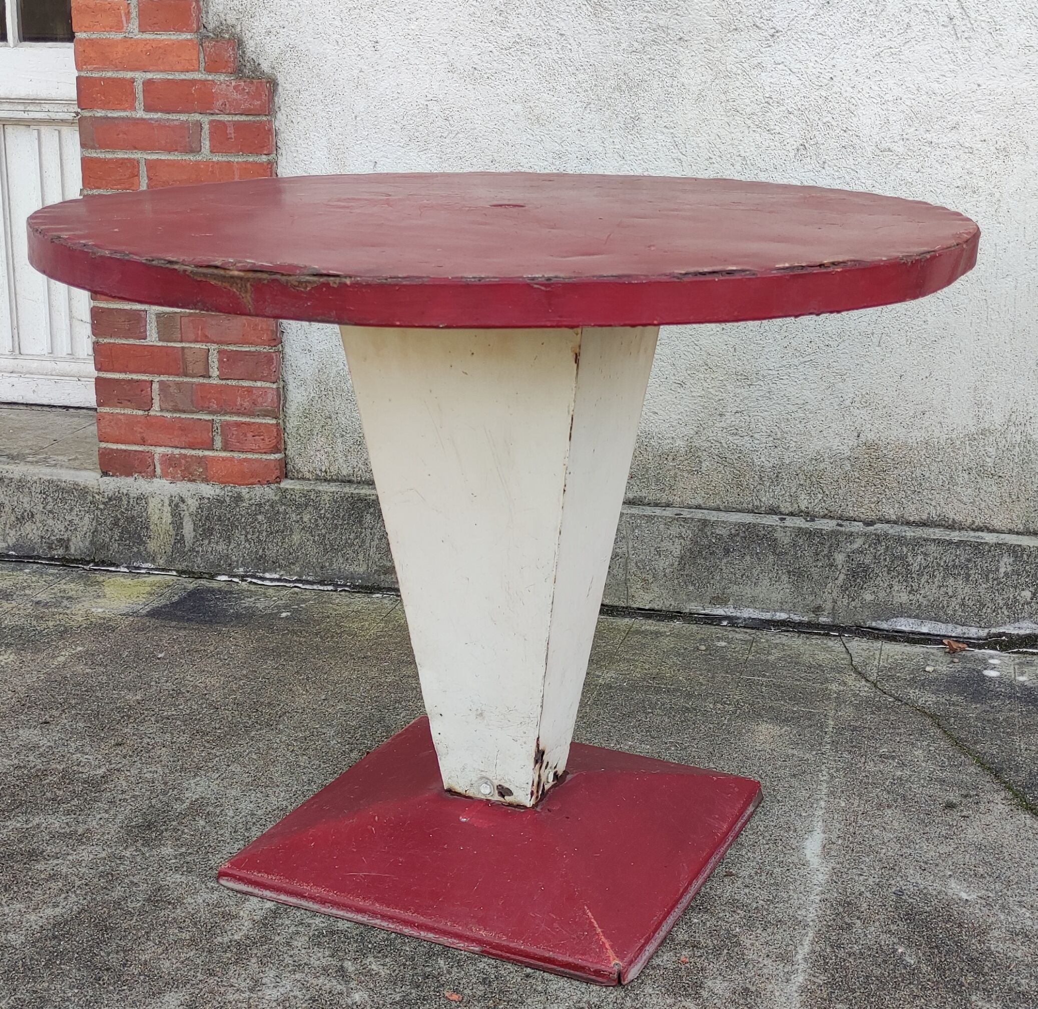Vintage metal table Tolix