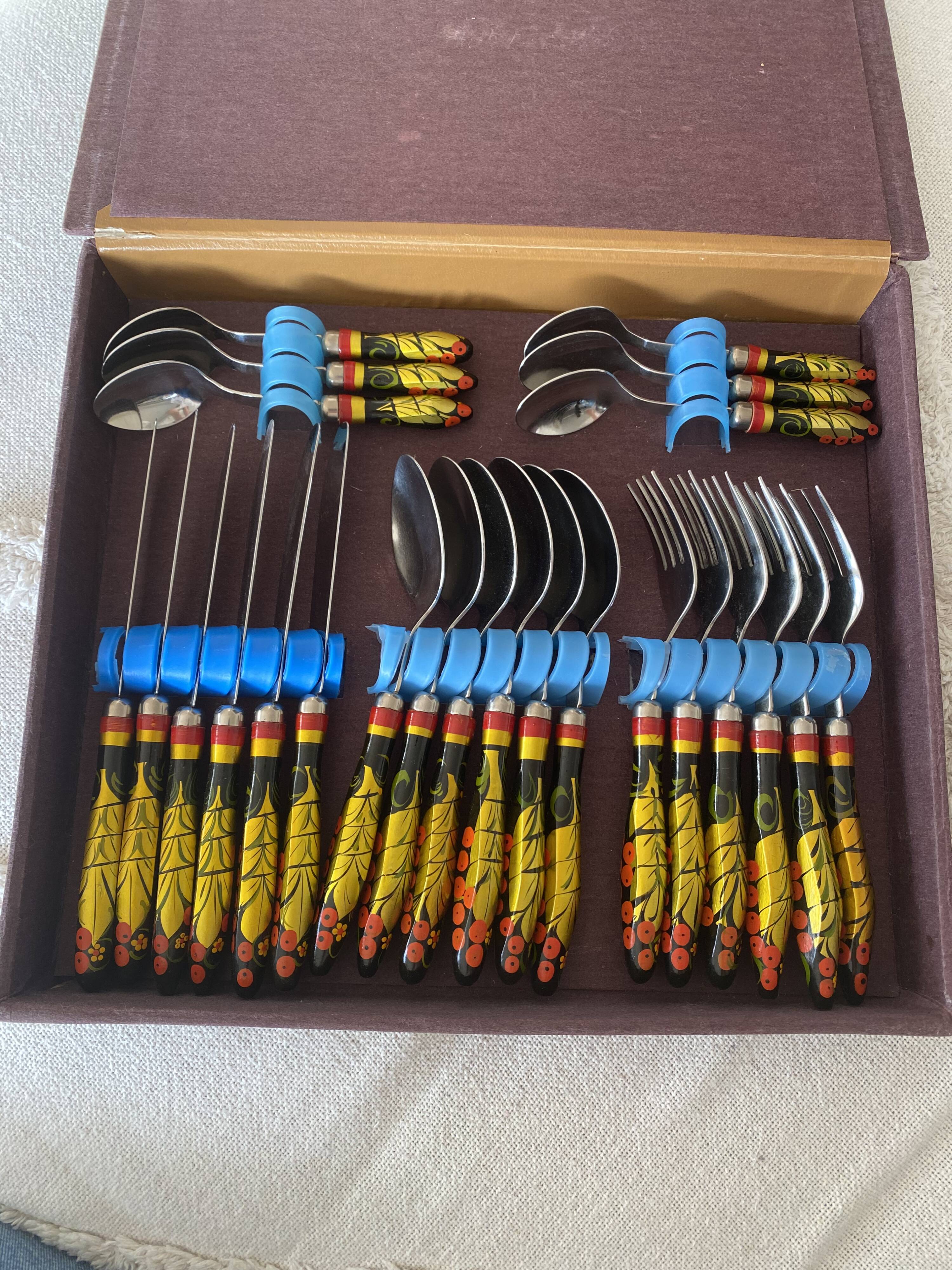 Vintage Ukrainian folk art cutlery set