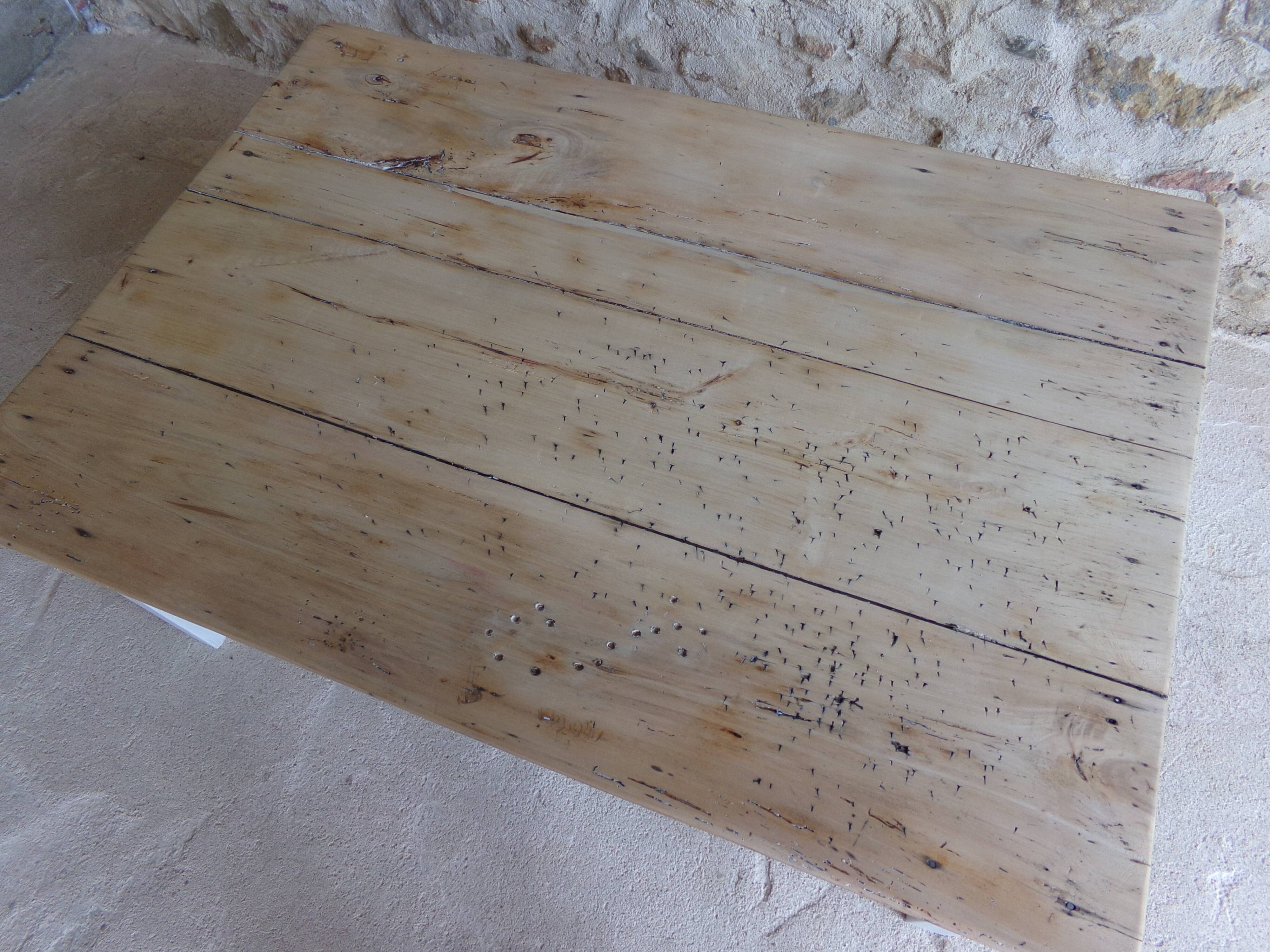 Table basse de ferme