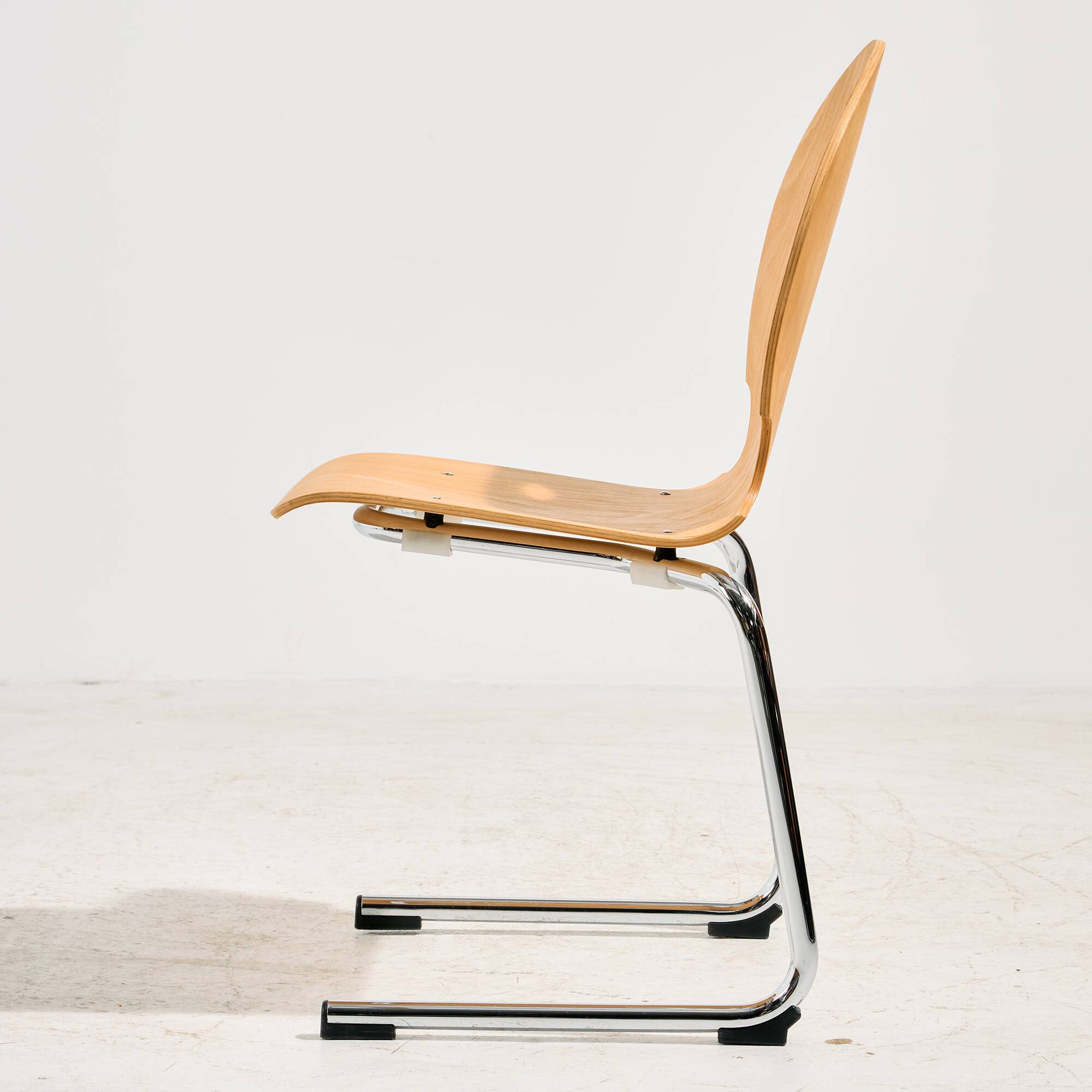 Stackable beech chair