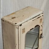 Metal medicine cabinet mirror