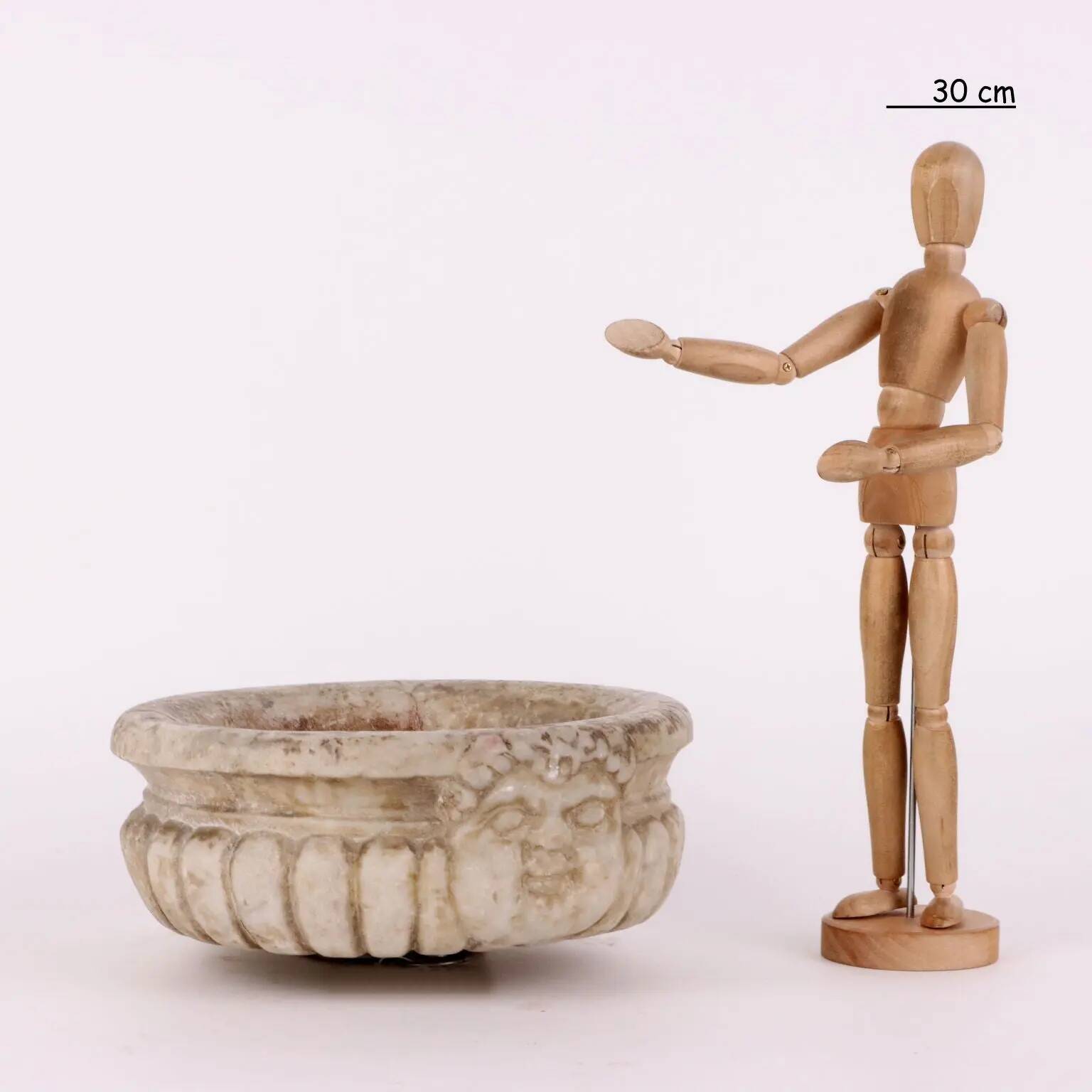 Antique marble bowl Italy 18th century