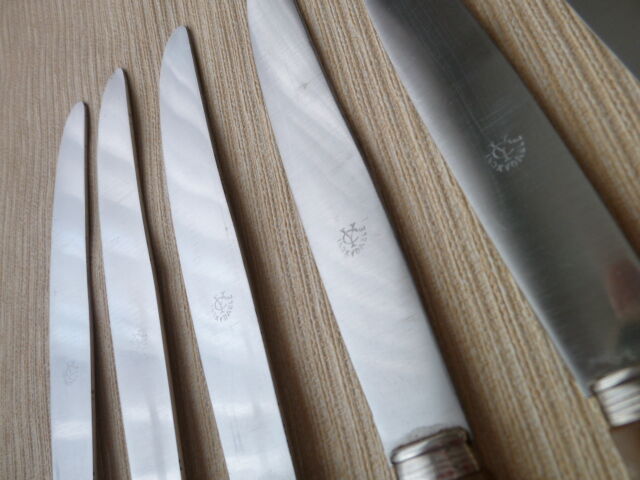 Set of 6 YC Table Knives Stainless Steel and Bovine Horn