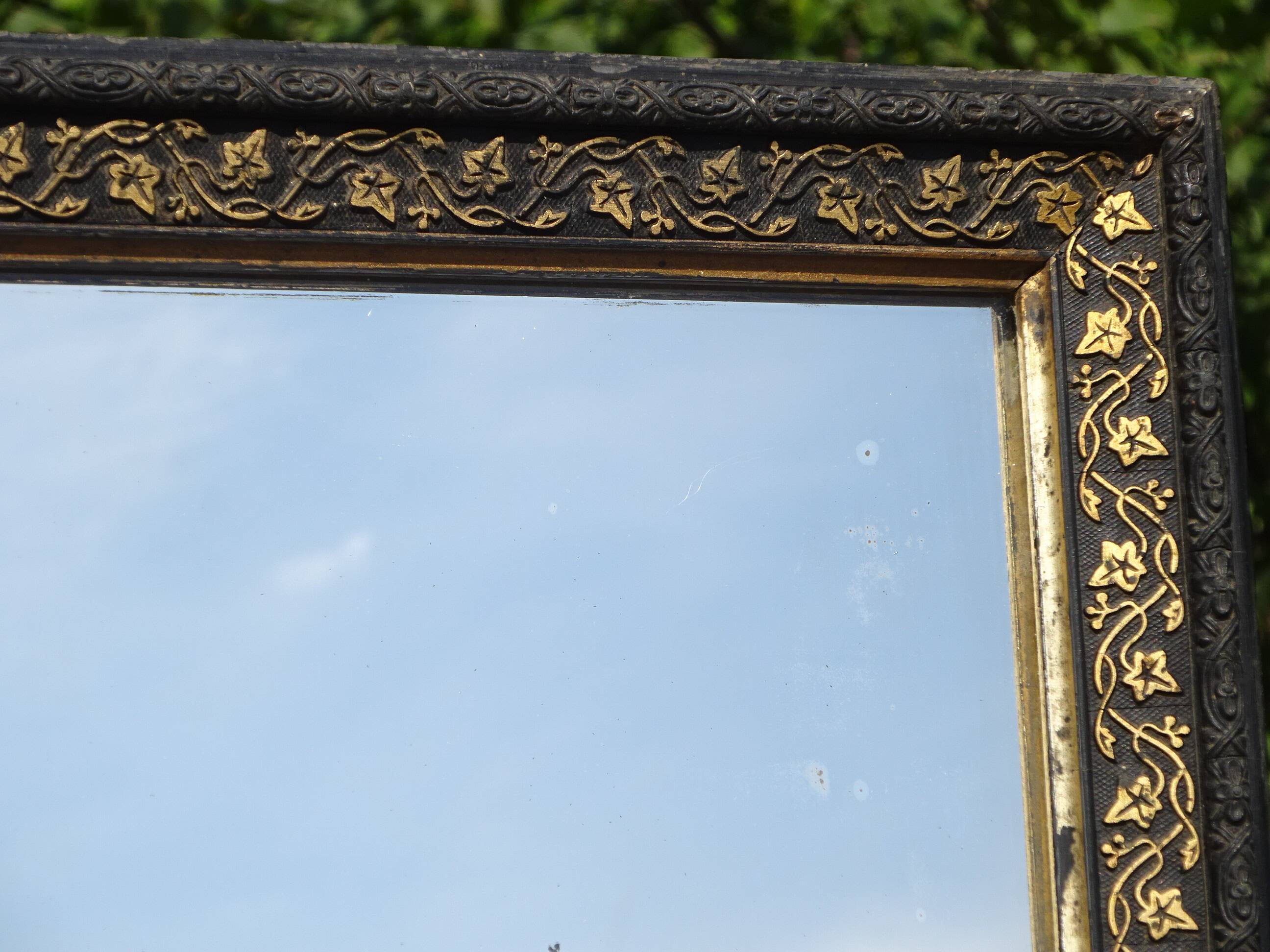 Black and gold mirror, vine leaves 63x88cm