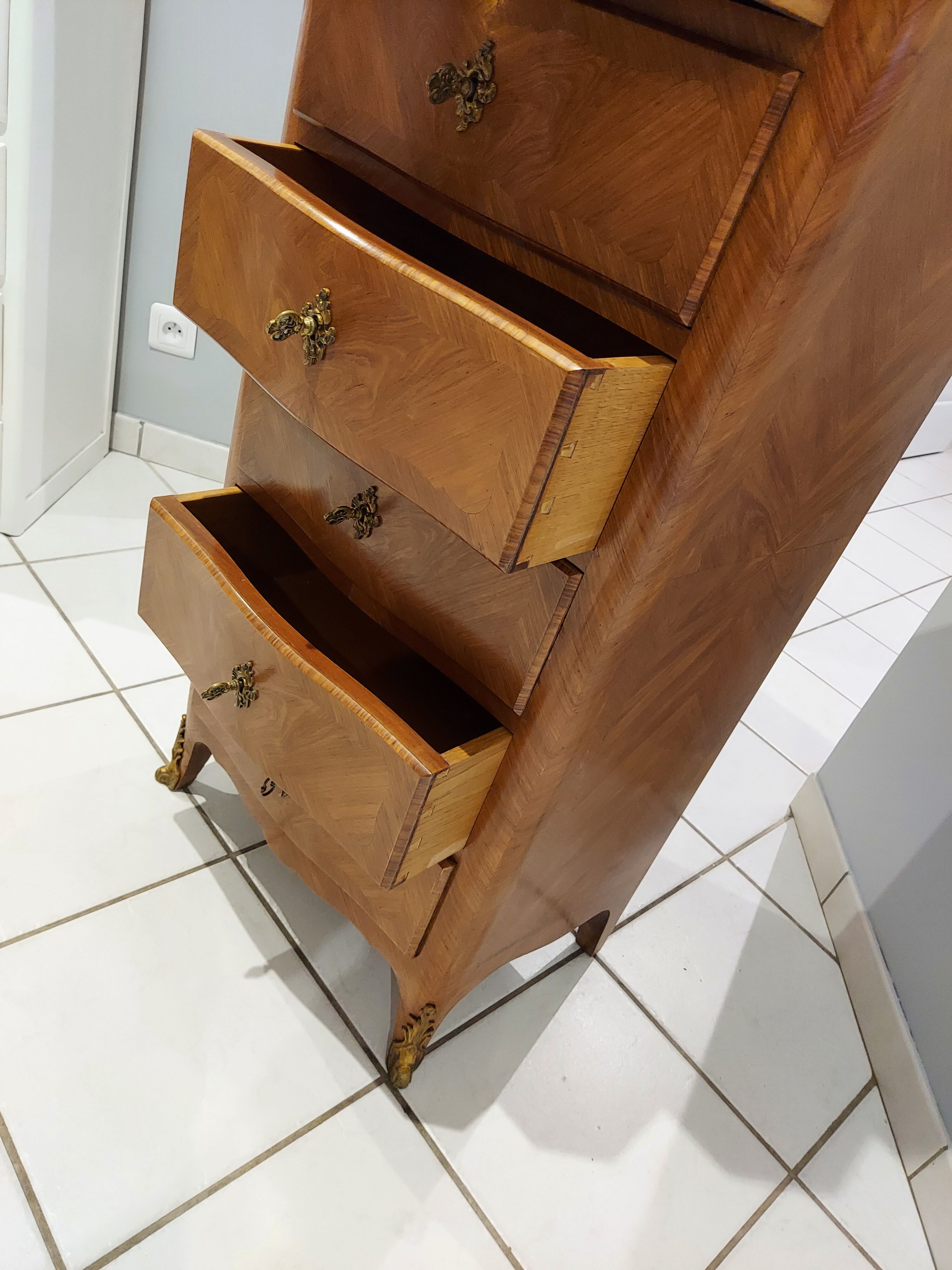 Weekly Louis XV rosewood mid XXeme