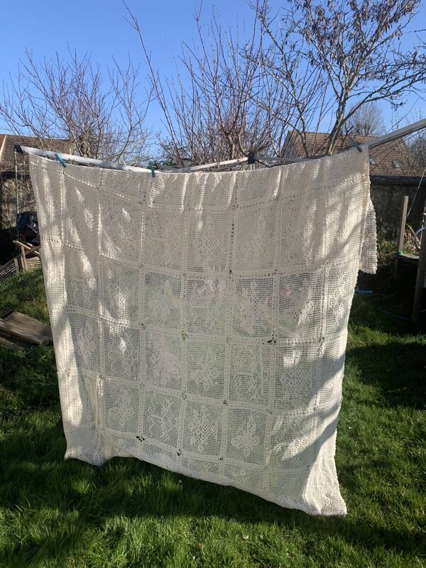 Plaid, dessus de lit couverture au crochet, blanc casse fait main, en coton vintage