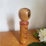 Poupée kokeshi en bois japonaise