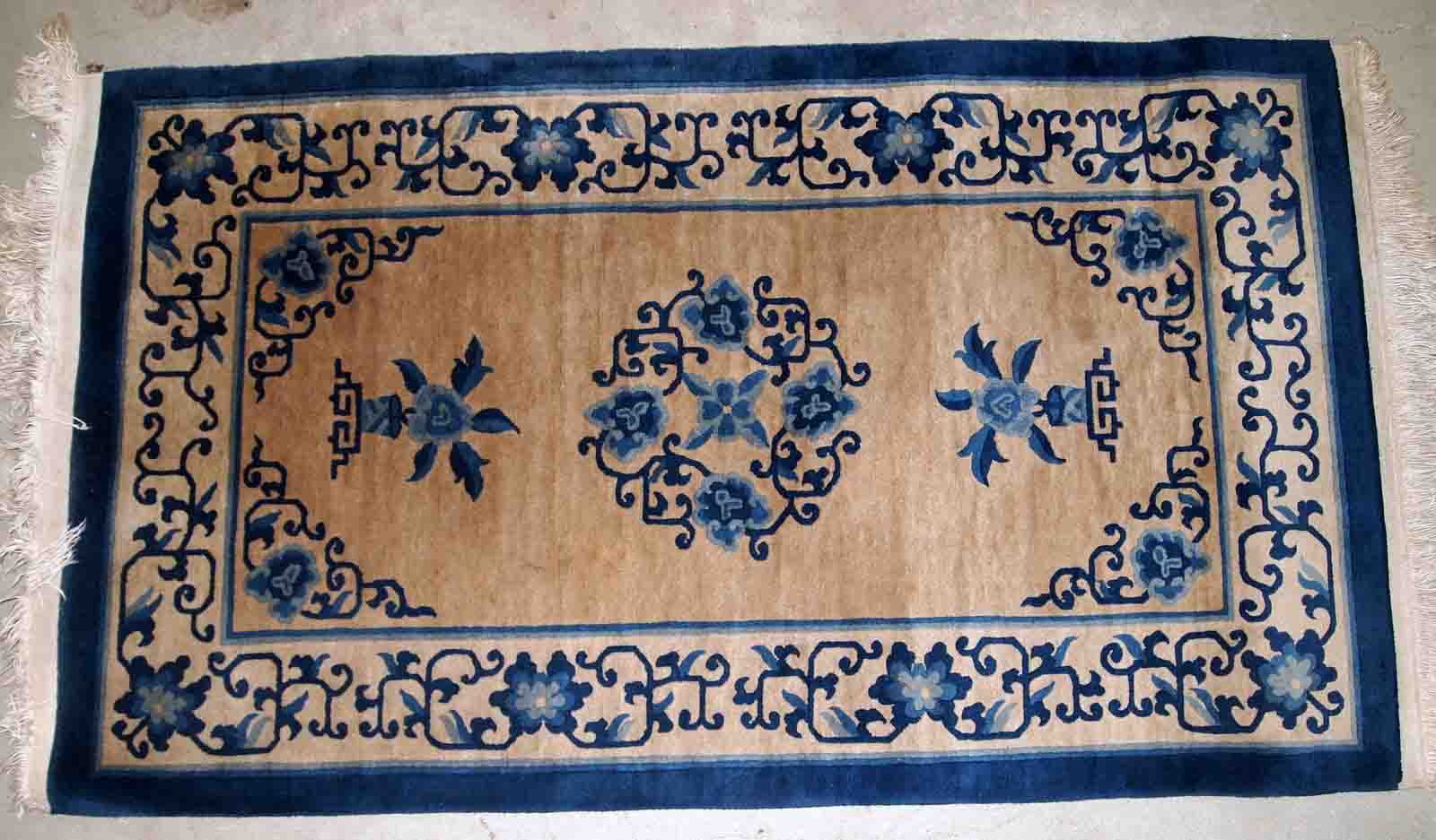 Old Chinese Peking handmade carpet 94cm x 161cm 1940s