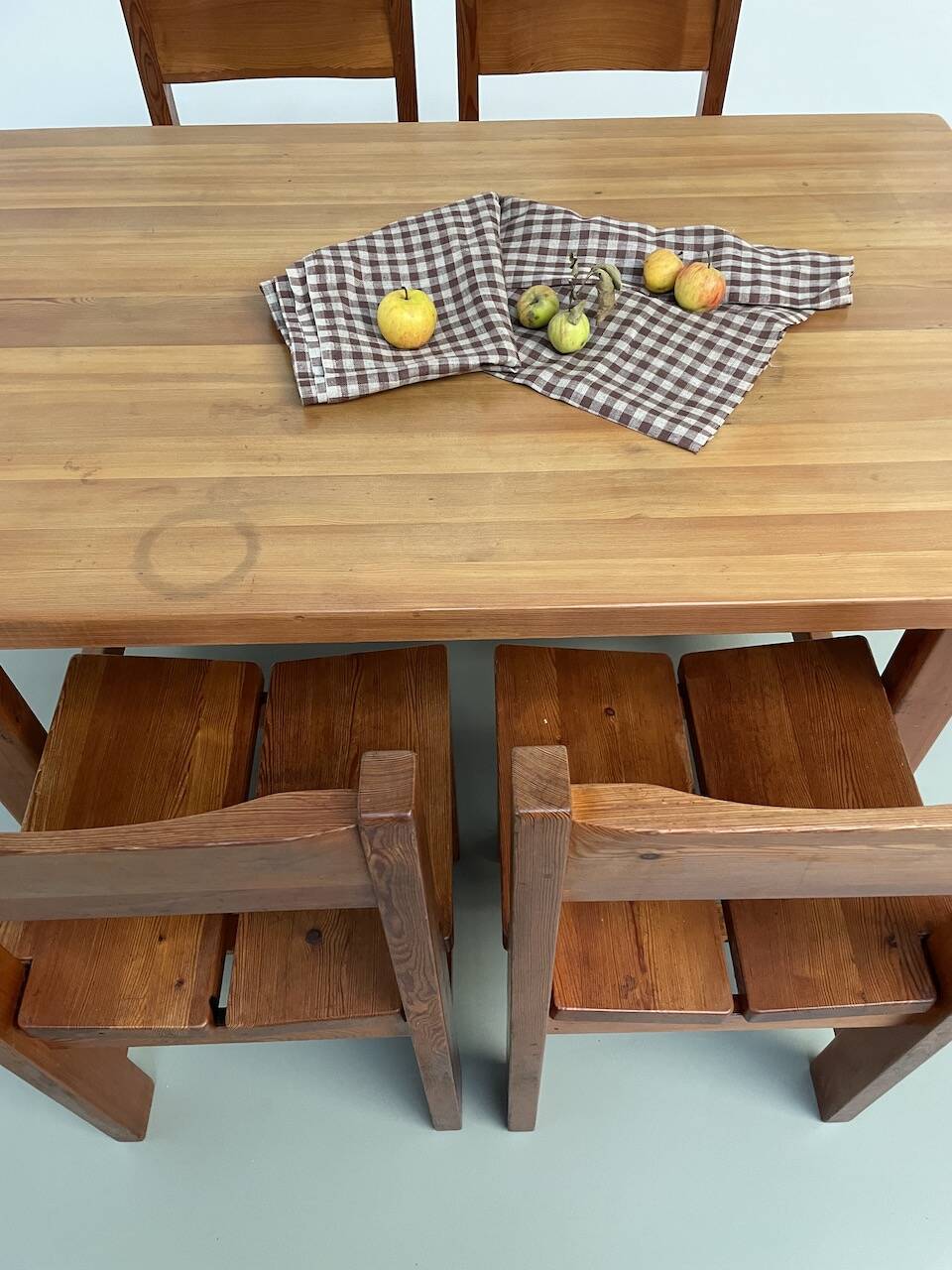 Set of table and 4 chairs, 60s mountain furniture