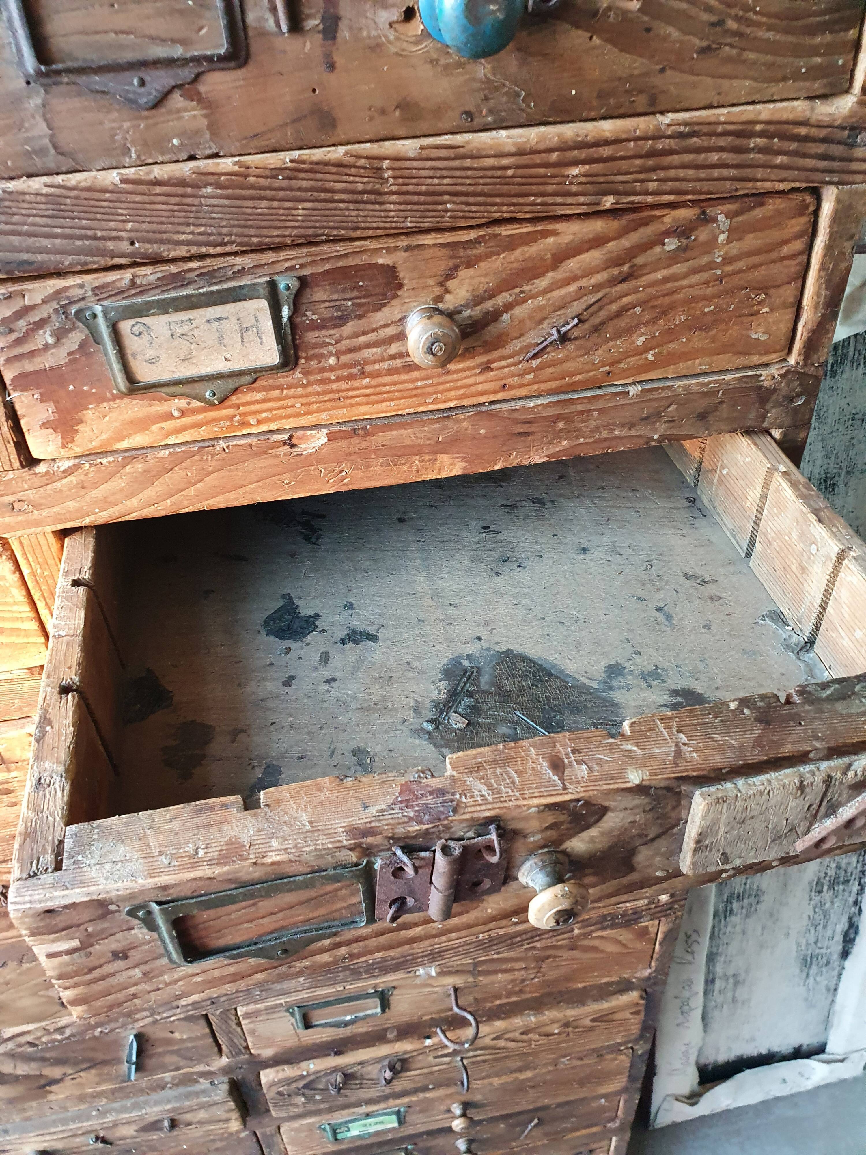 Trade cabinet 24 drawers