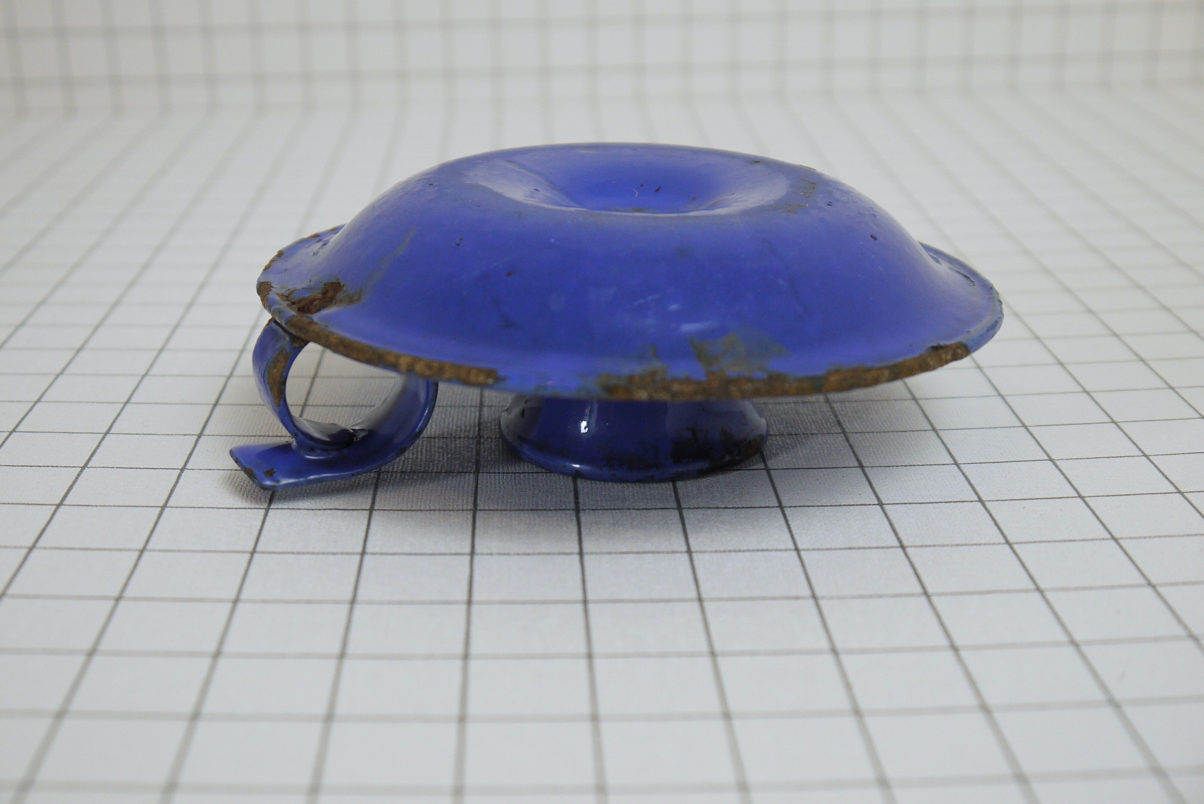 Candleholder in blue enamel