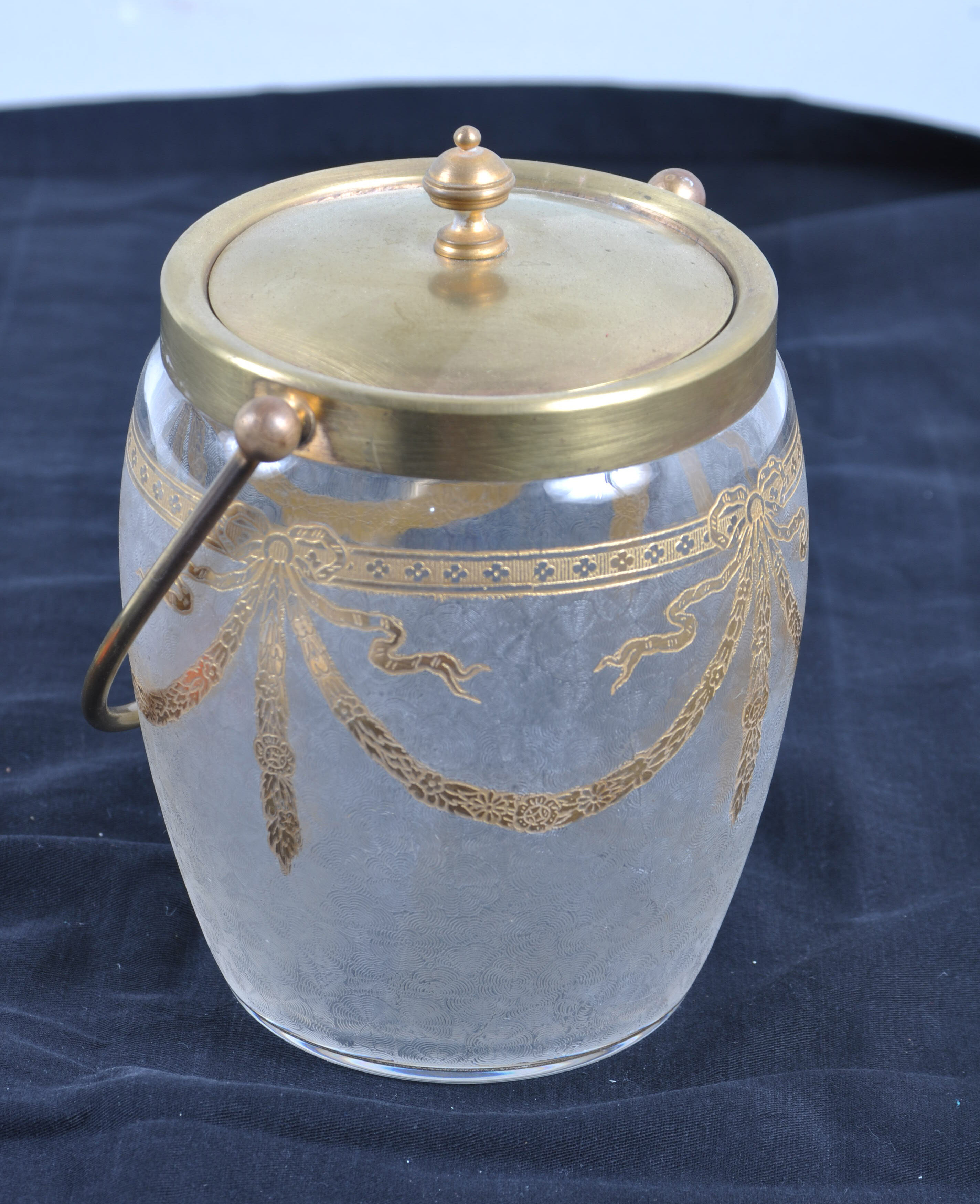 19th-century ice bucket