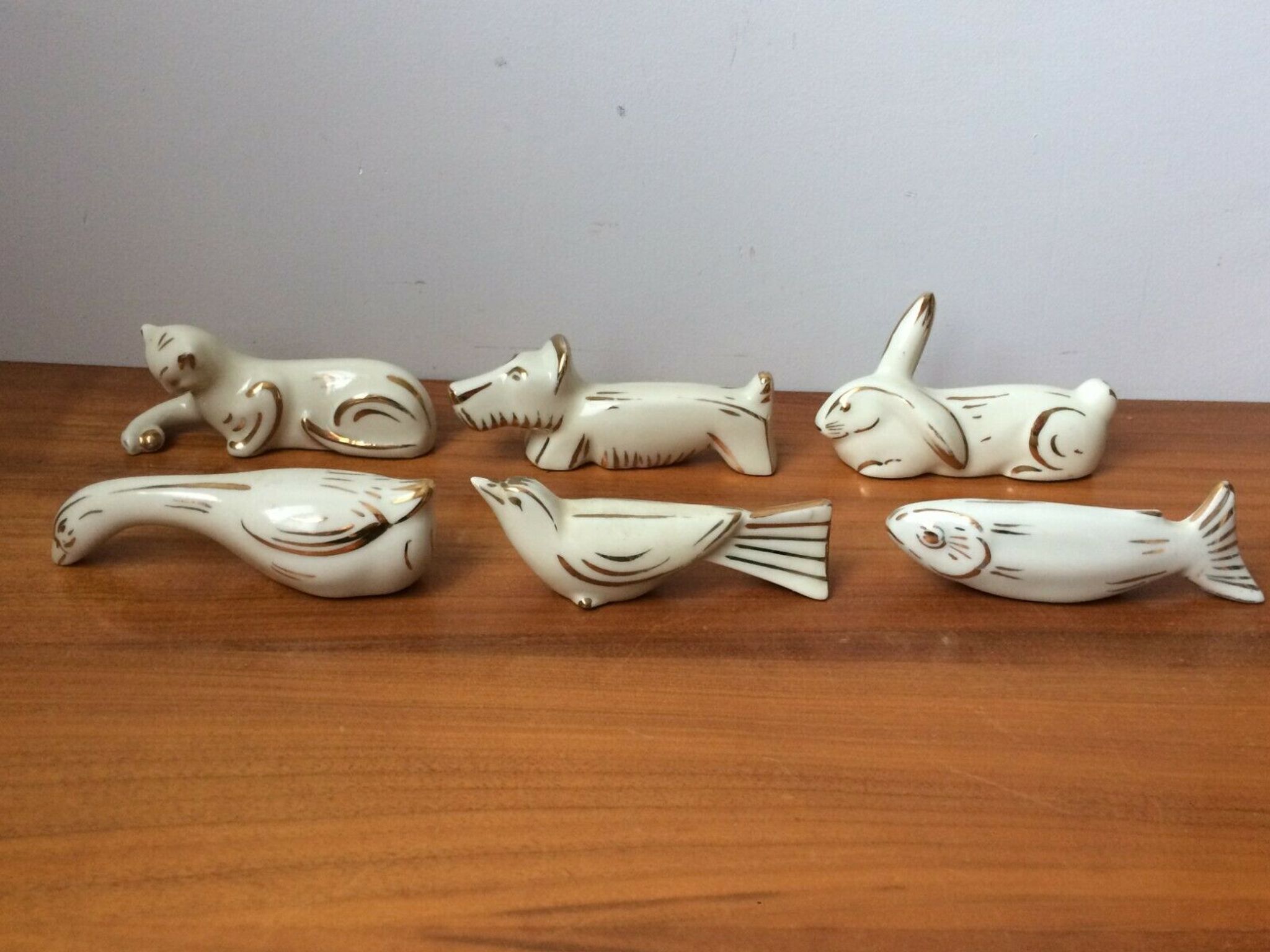 Set of 6 animal knife holders in Limoges porcelain