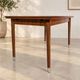 Table à manger de style mid-century moderne