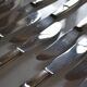 12 table knives silver metal handles & stainless steel blades 22 cm