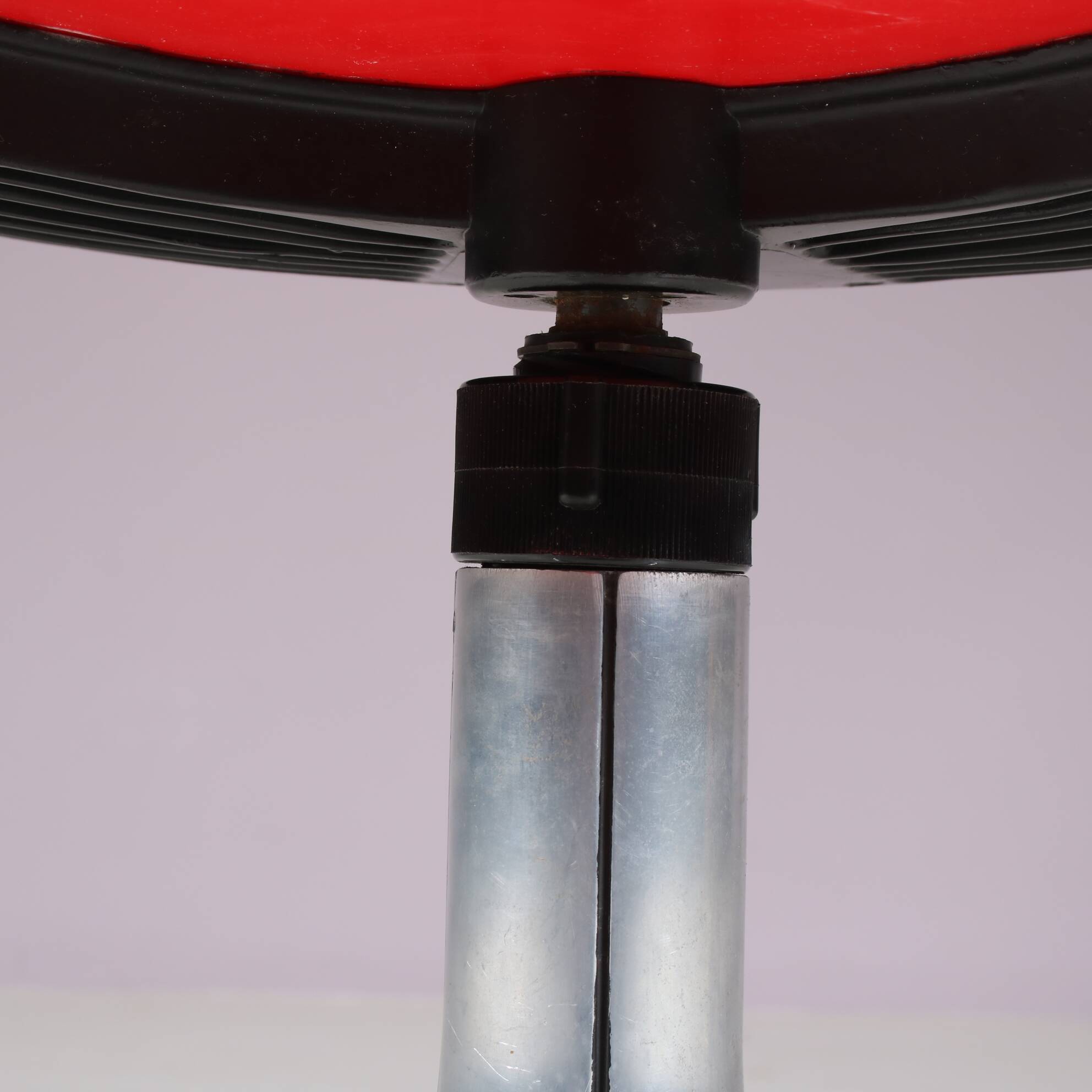 1980s “Modus” Desk chair by Osvaldo Borsani for Tecno, Italy