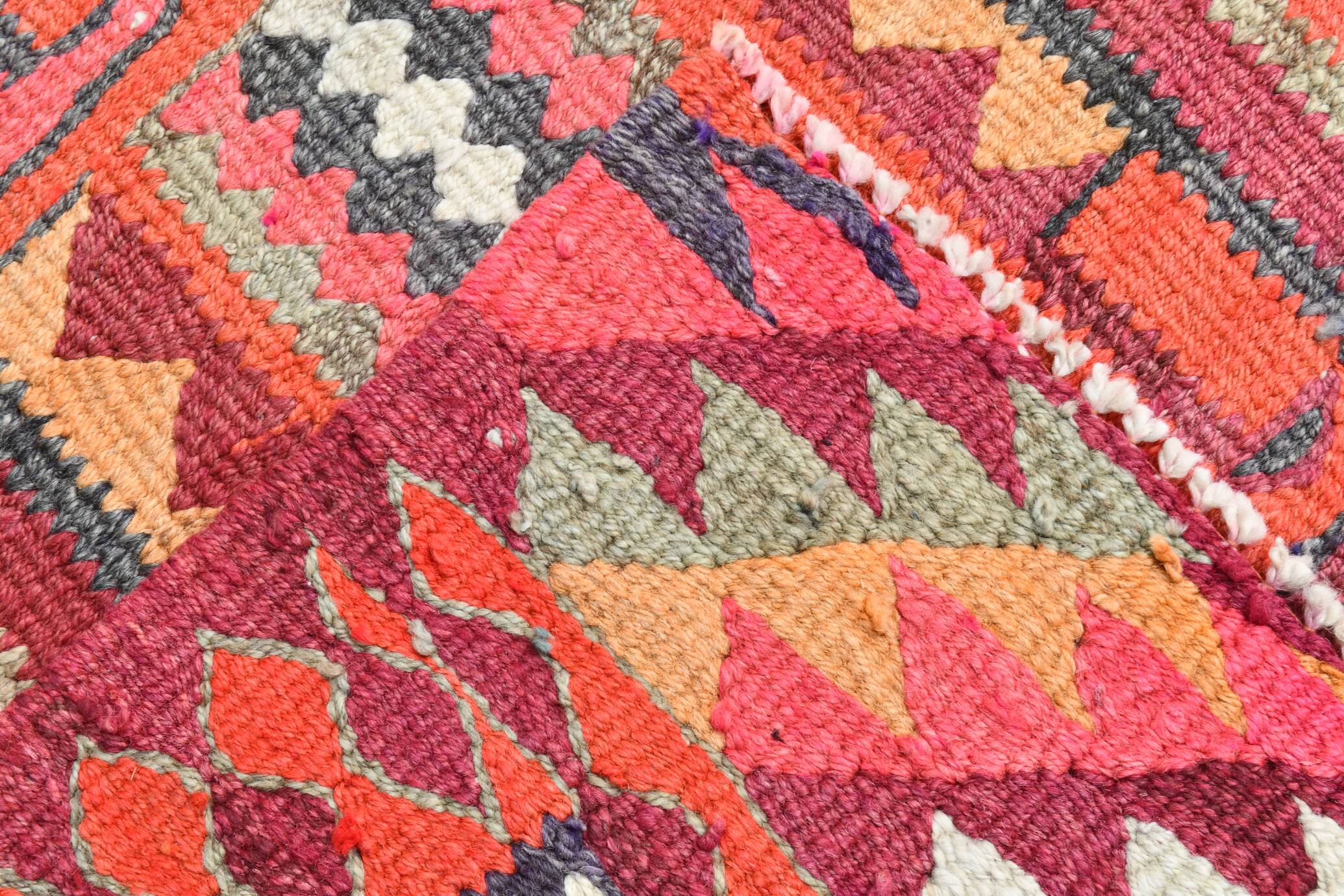 Red & Burgundy Vintage Runner Rug, 102x274Cm