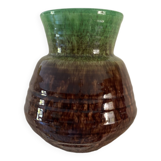 Accolay ceramic vase
