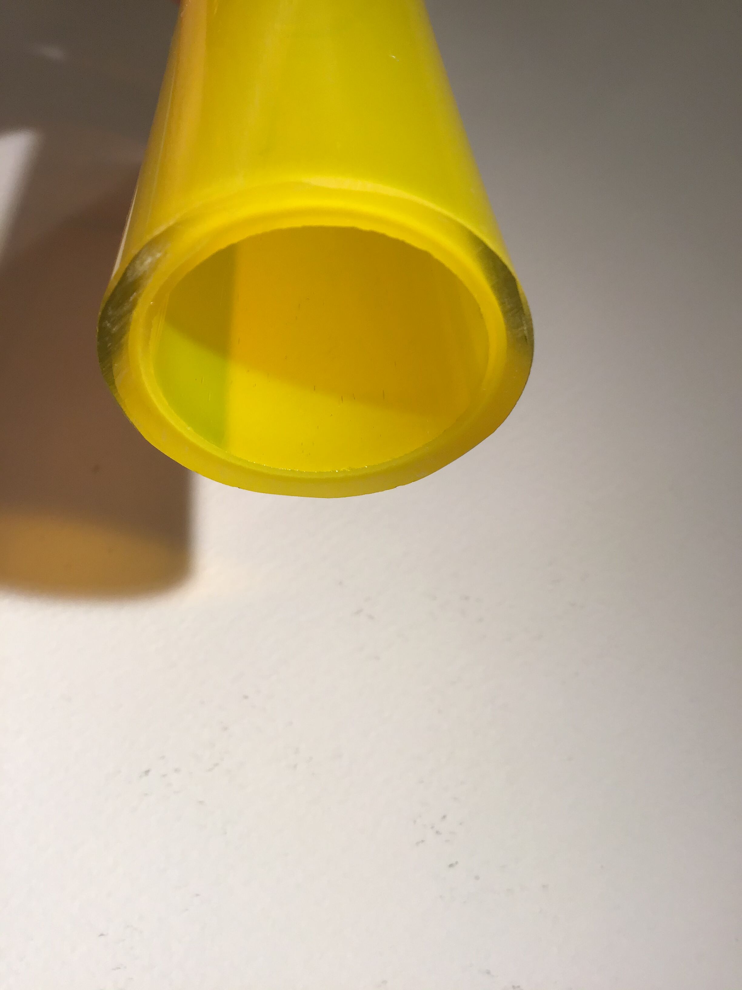 Soliflore vase in twisted yellow glass from the 60s/70s