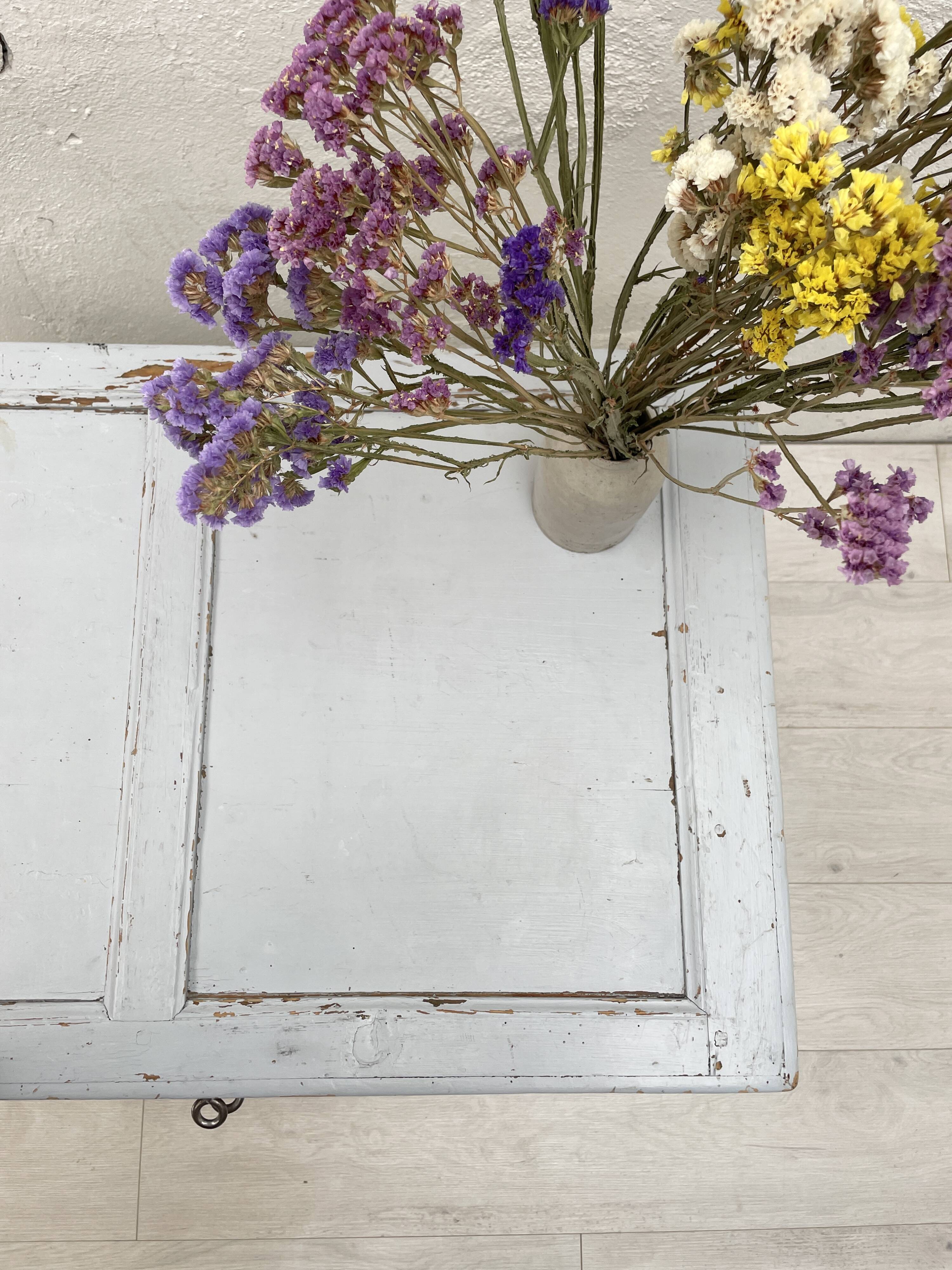 Painted wooden chest.