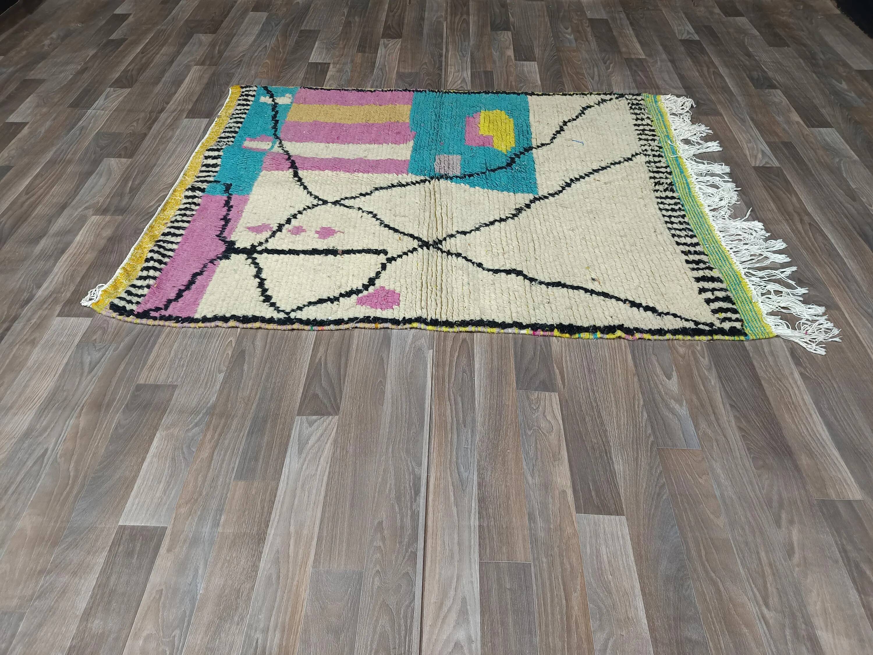 Moroccan handmade rug 3 x 2 m