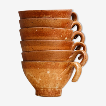 Lot de 6 tasses en grés, travail artisanal