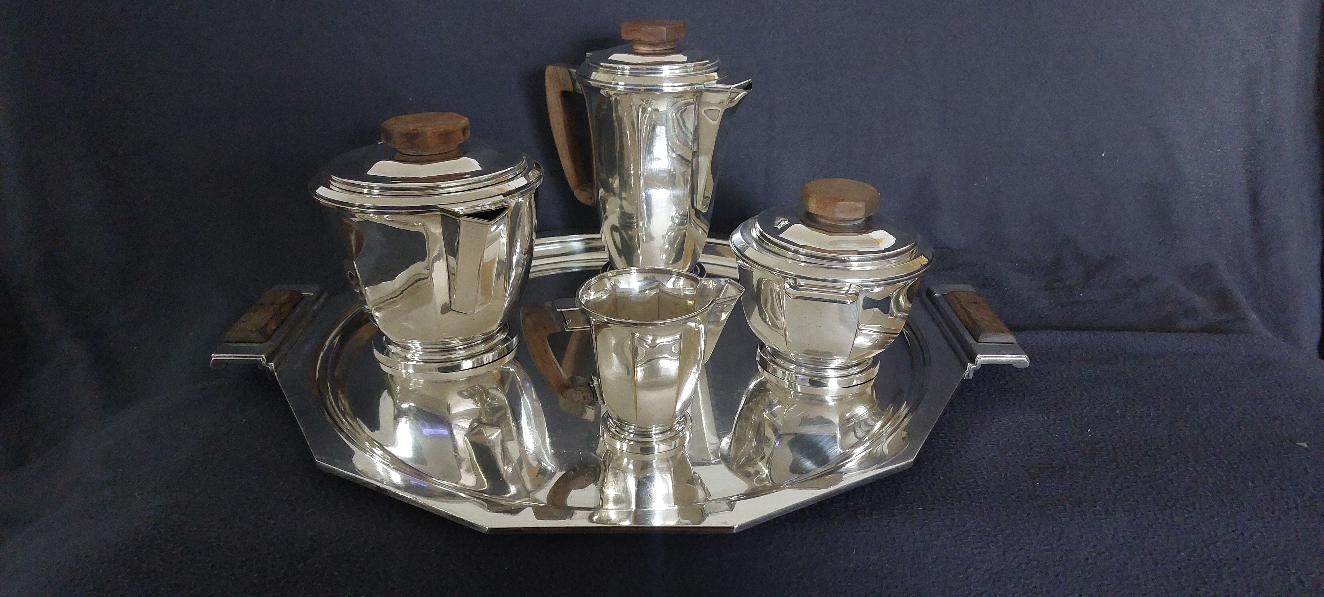 Boulenger coffee and tea service in silver metal