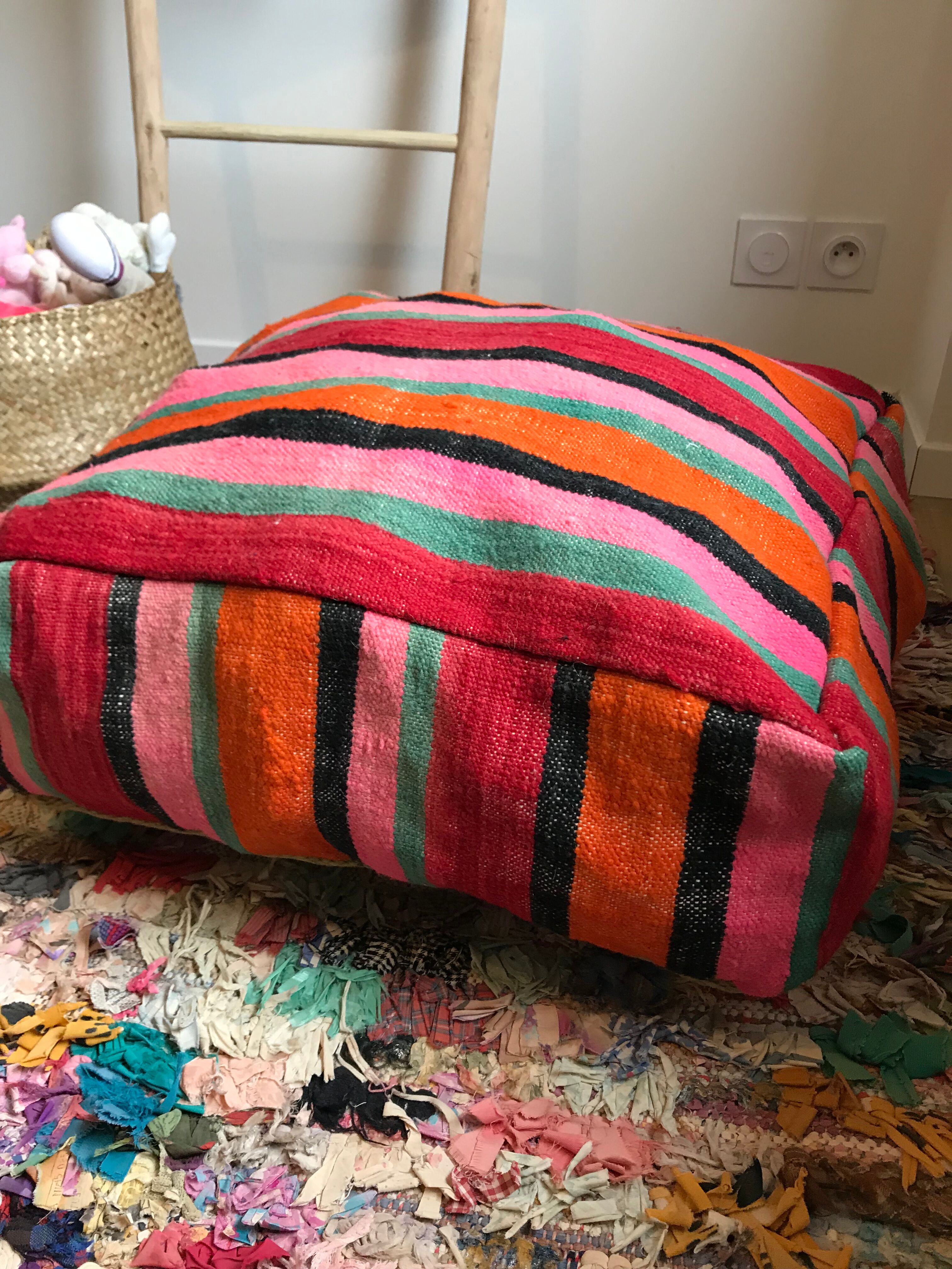 Ottoman berber bohemia 60 x 60cm